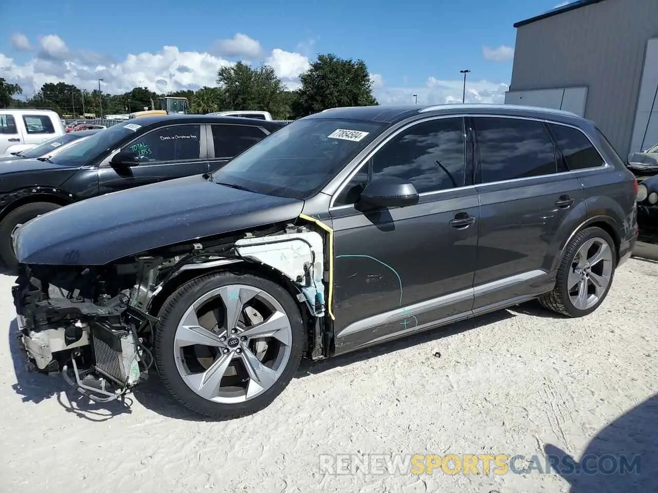 1 Photograph of a damaged car WA1VXBF75LD005249 AUDI Q7 2020