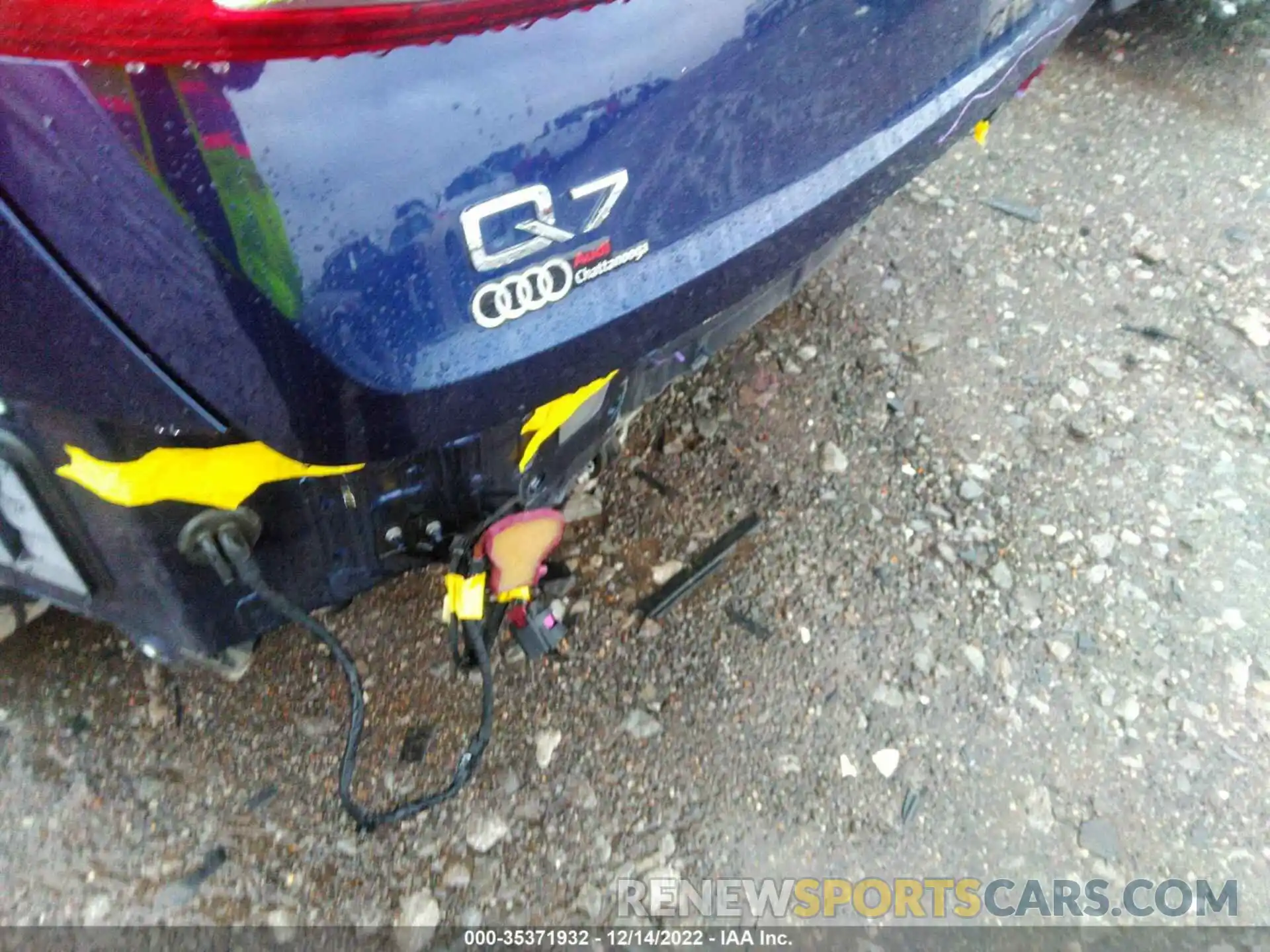 12 Photograph of a damaged car WA1VXBF79LD003603 AUDI Q7 2020