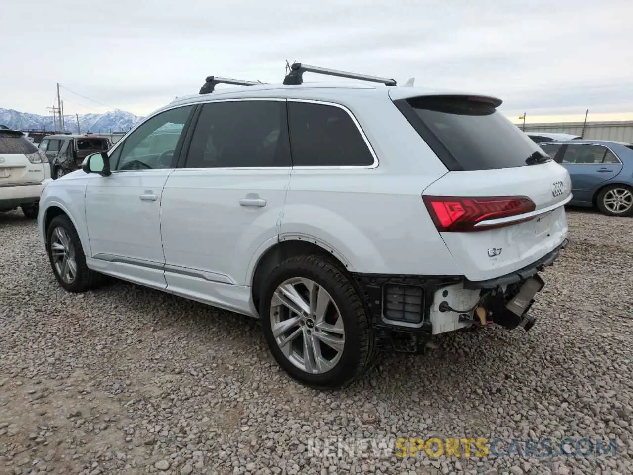 2 Photograph of a damaged car WA1AJAF71MD023923 AUDI Q7 2021