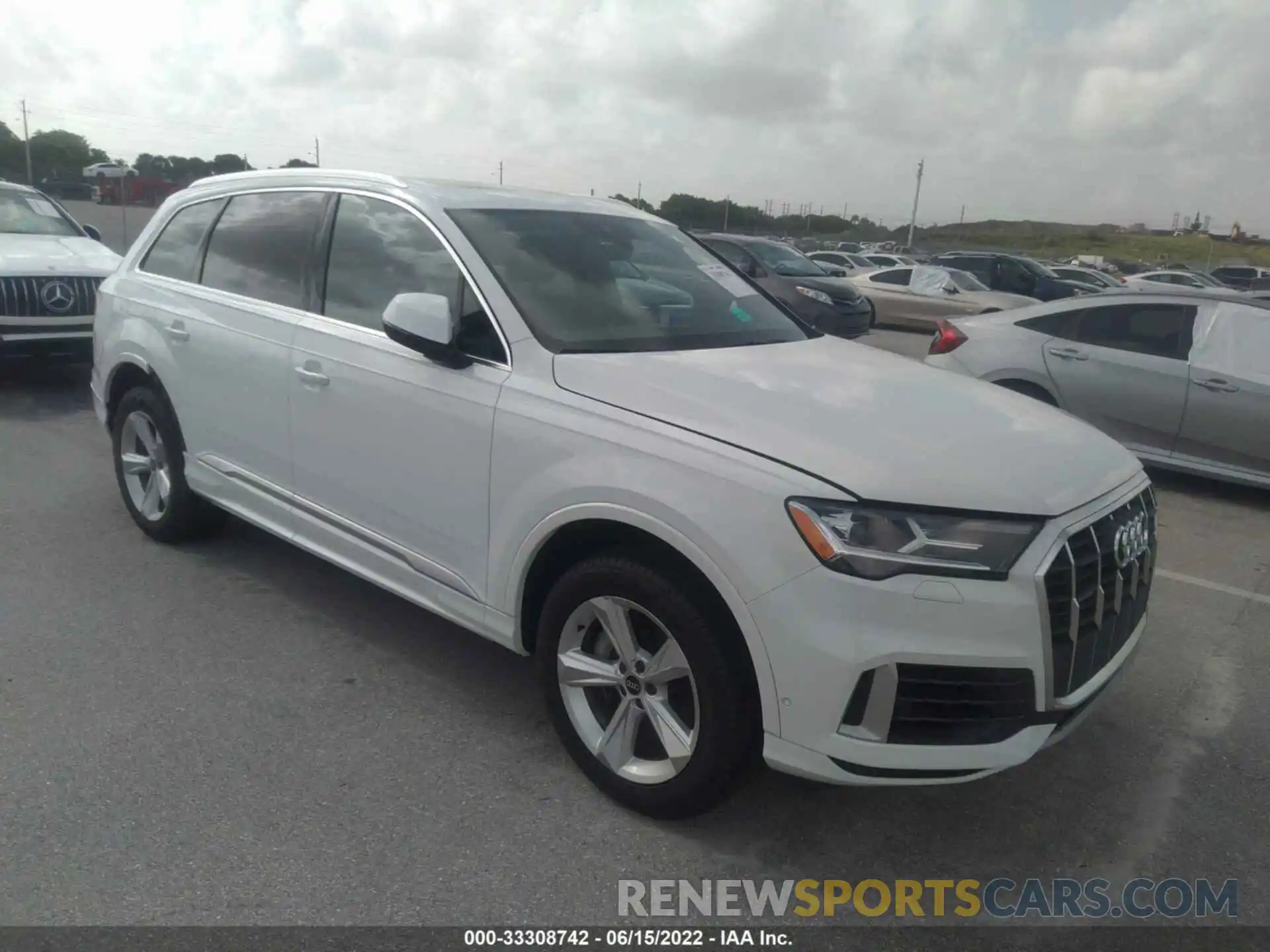 1 Photograph of a damaged car WA1AJAF71MD038826 AUDI Q7 2021