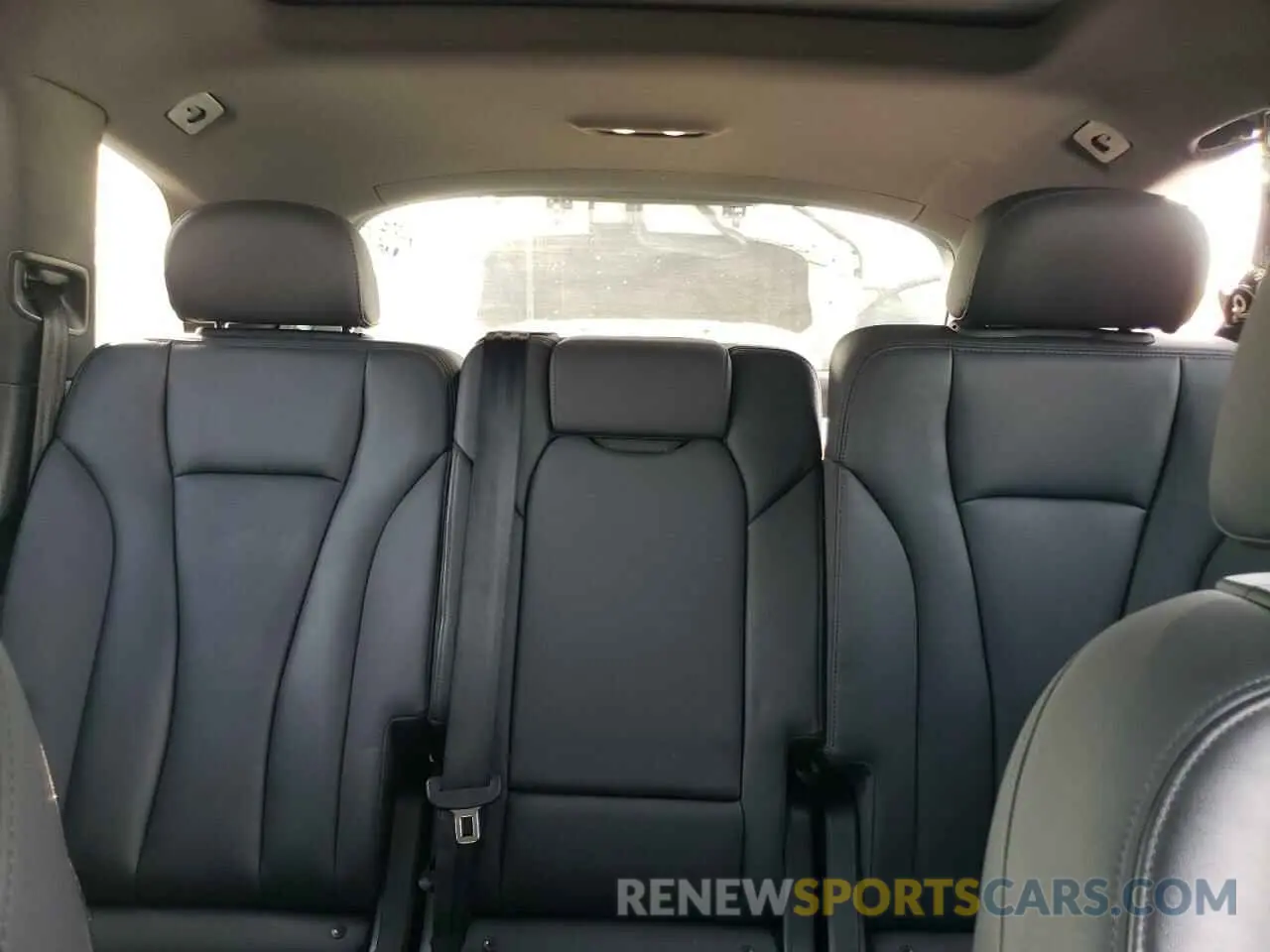 10 Photograph of a damaged car WA1AJAF74MD000183 AUDI Q7 2021