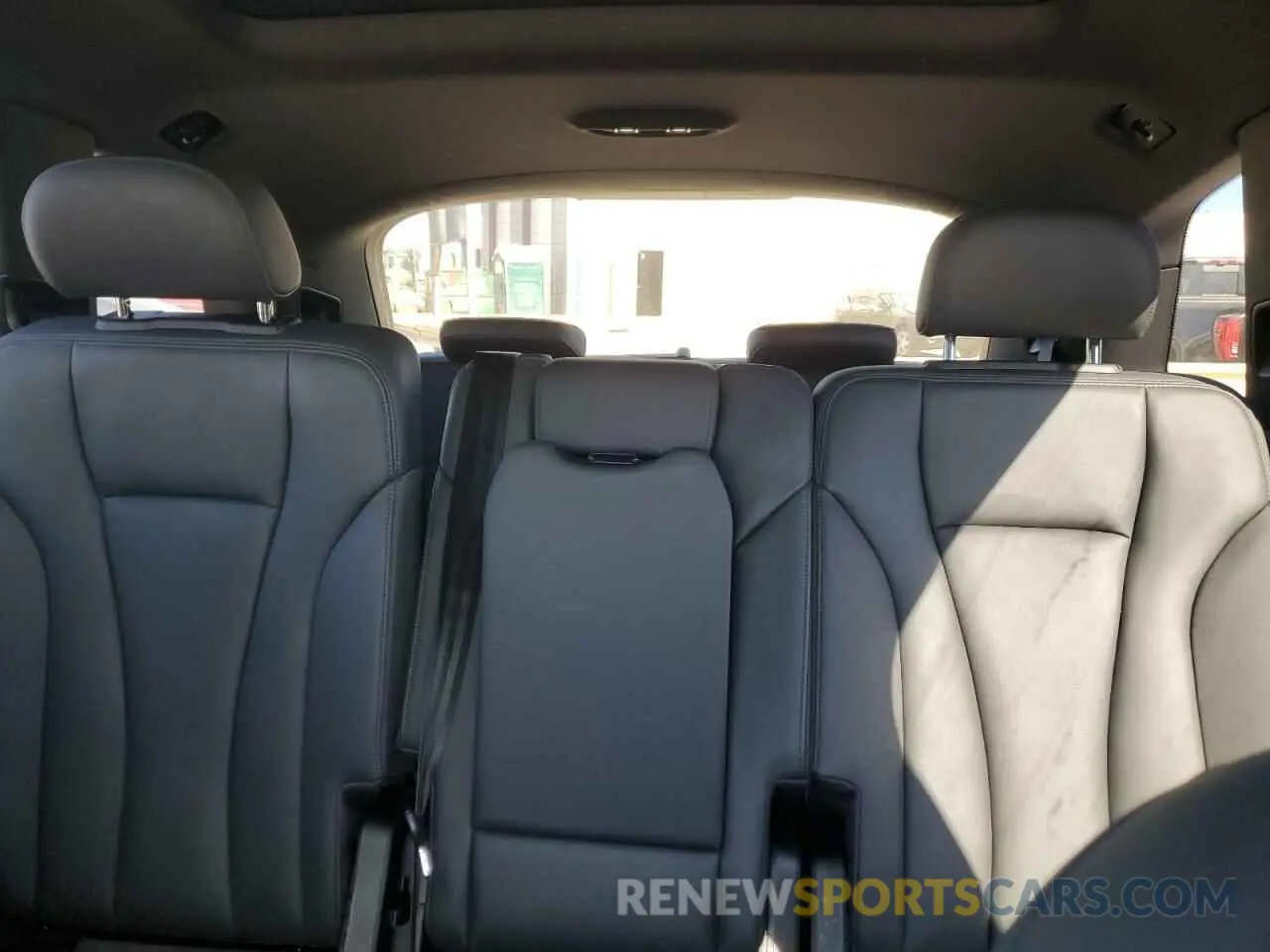 10 Photograph of a damaged car WA1AJAF74MD034060 AUDI Q7 2021