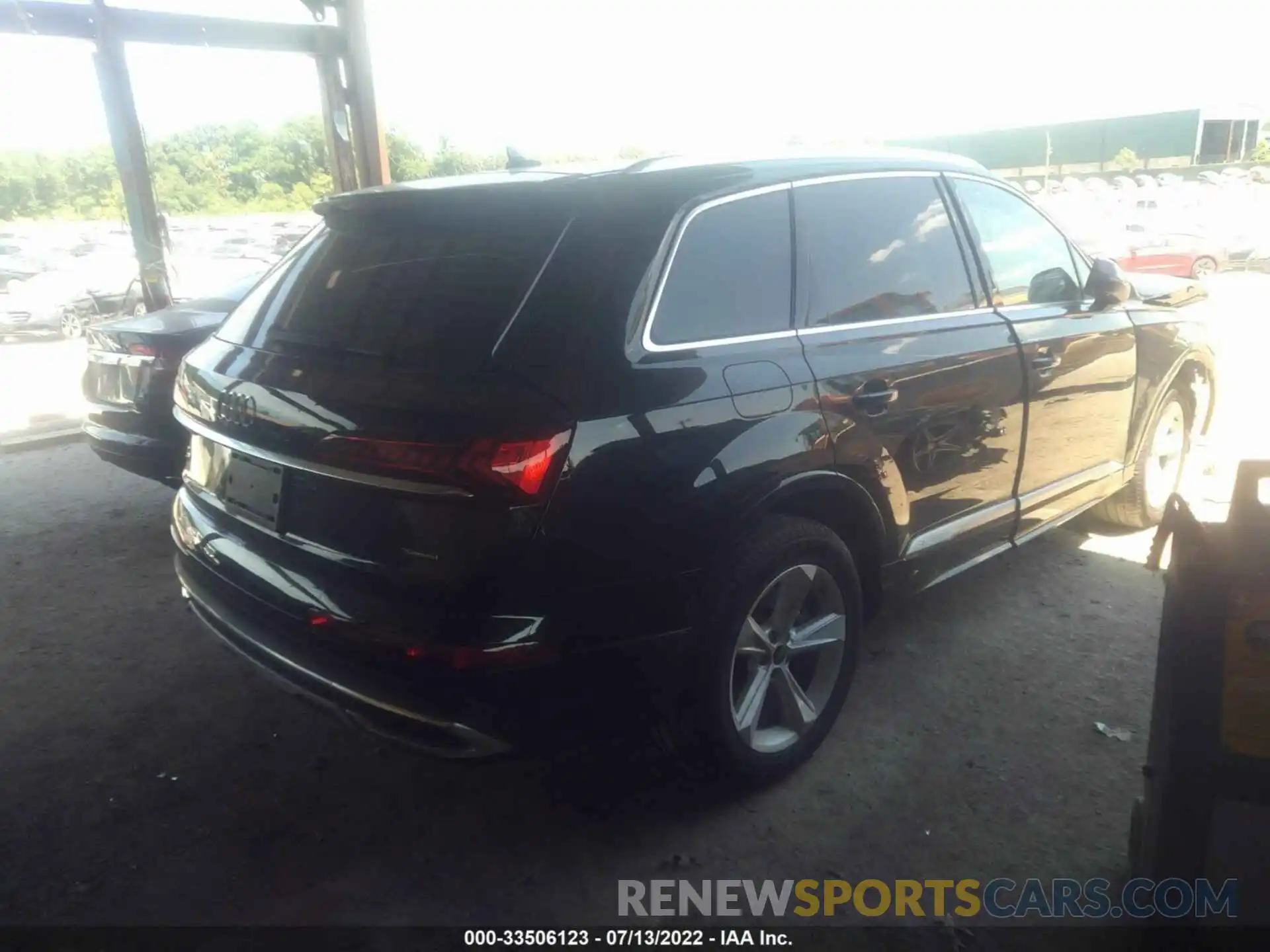 4 Photograph of a damaged car WA1AJAF75MD026484 AUDI Q7 2021