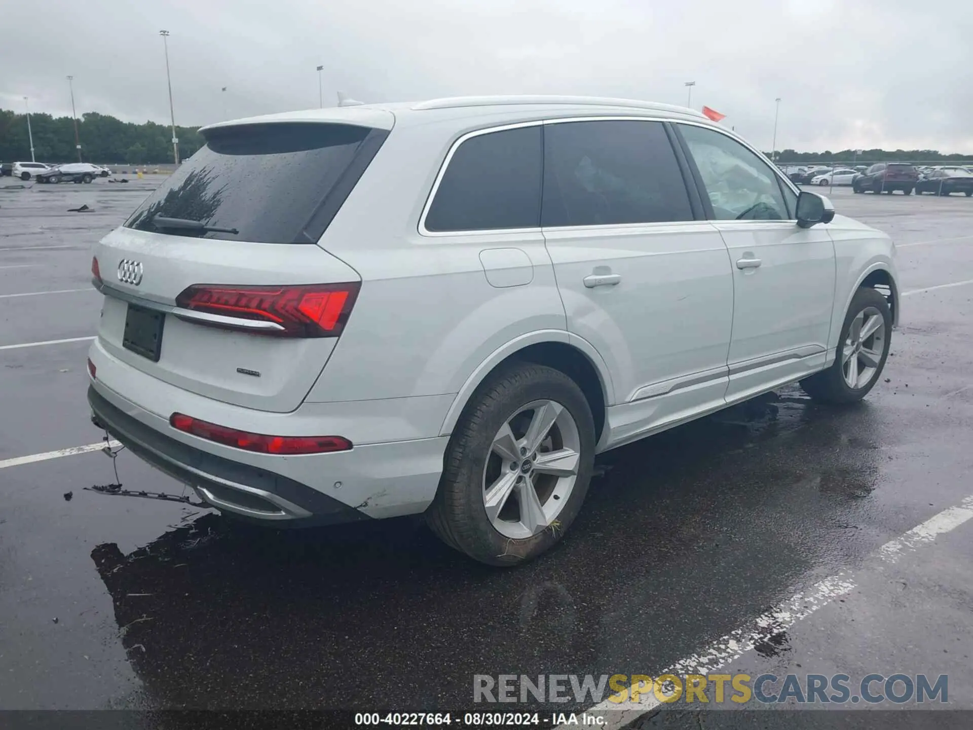 4 Photograph of a damaged car WA1AJAF75MD035914 AUDI Q7 2021