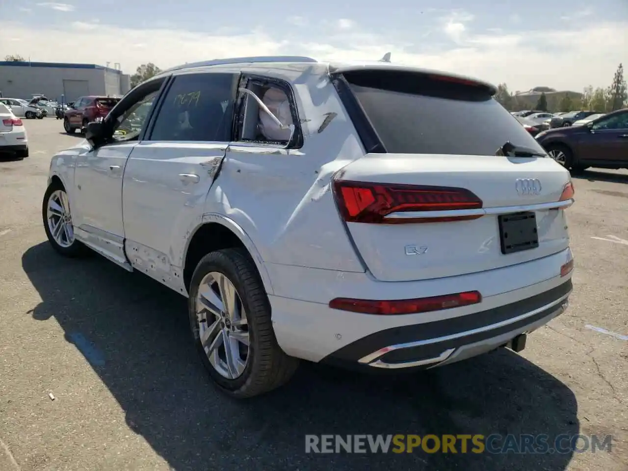 3 Photograph of a damaged car WA1AJAF7XMD033480 AUDI Q7 2021