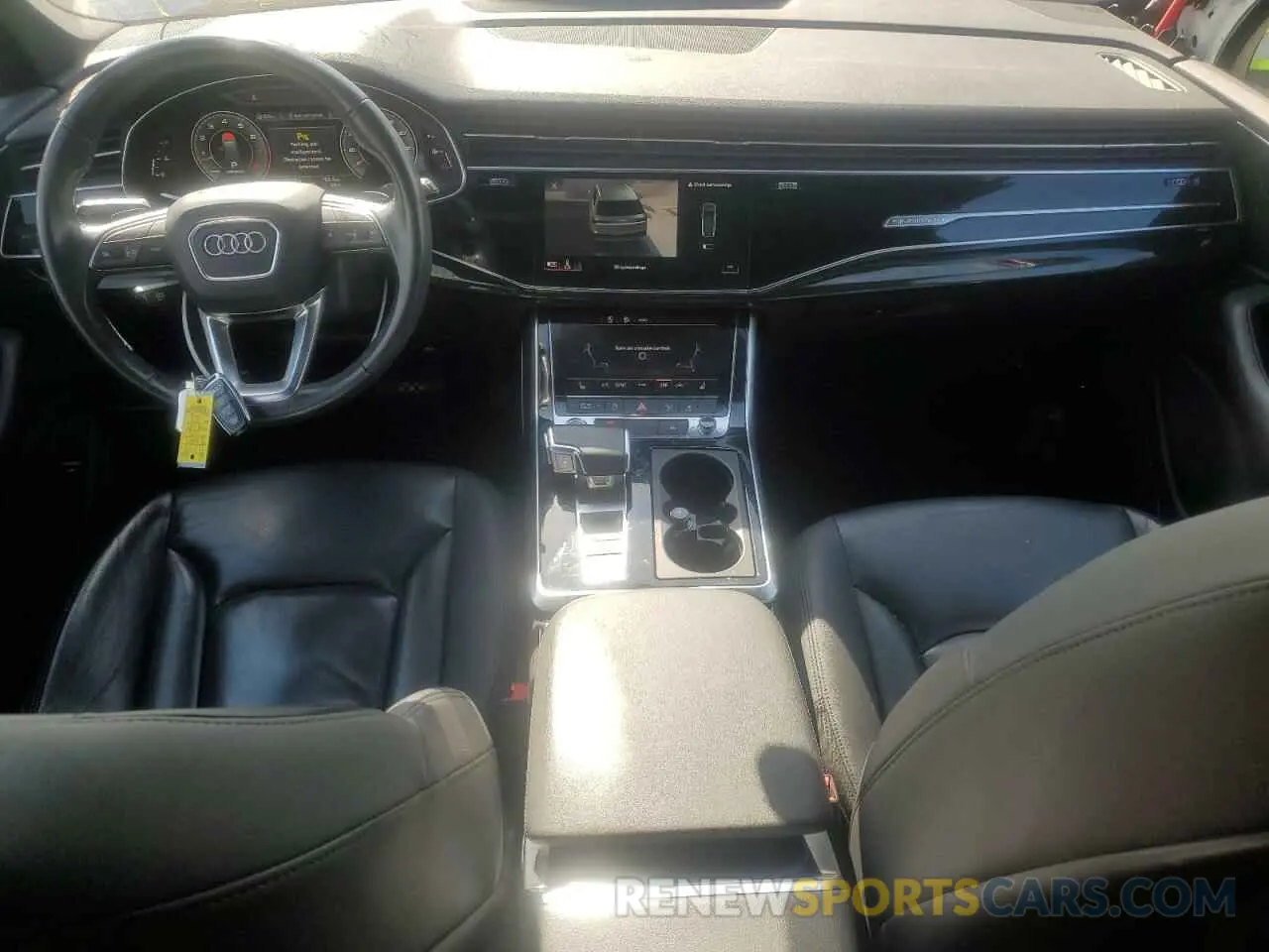 8 Photograph of a damaged car WA1AXAF71MD015299 AUDI Q7 2021