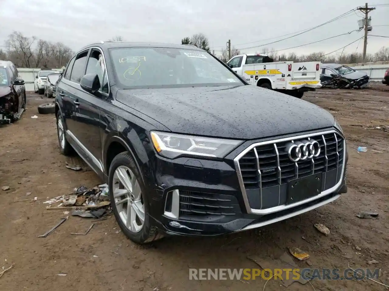 1 Photograph of a damaged car WA1AXAF72MD026134 AUDI Q7 2021