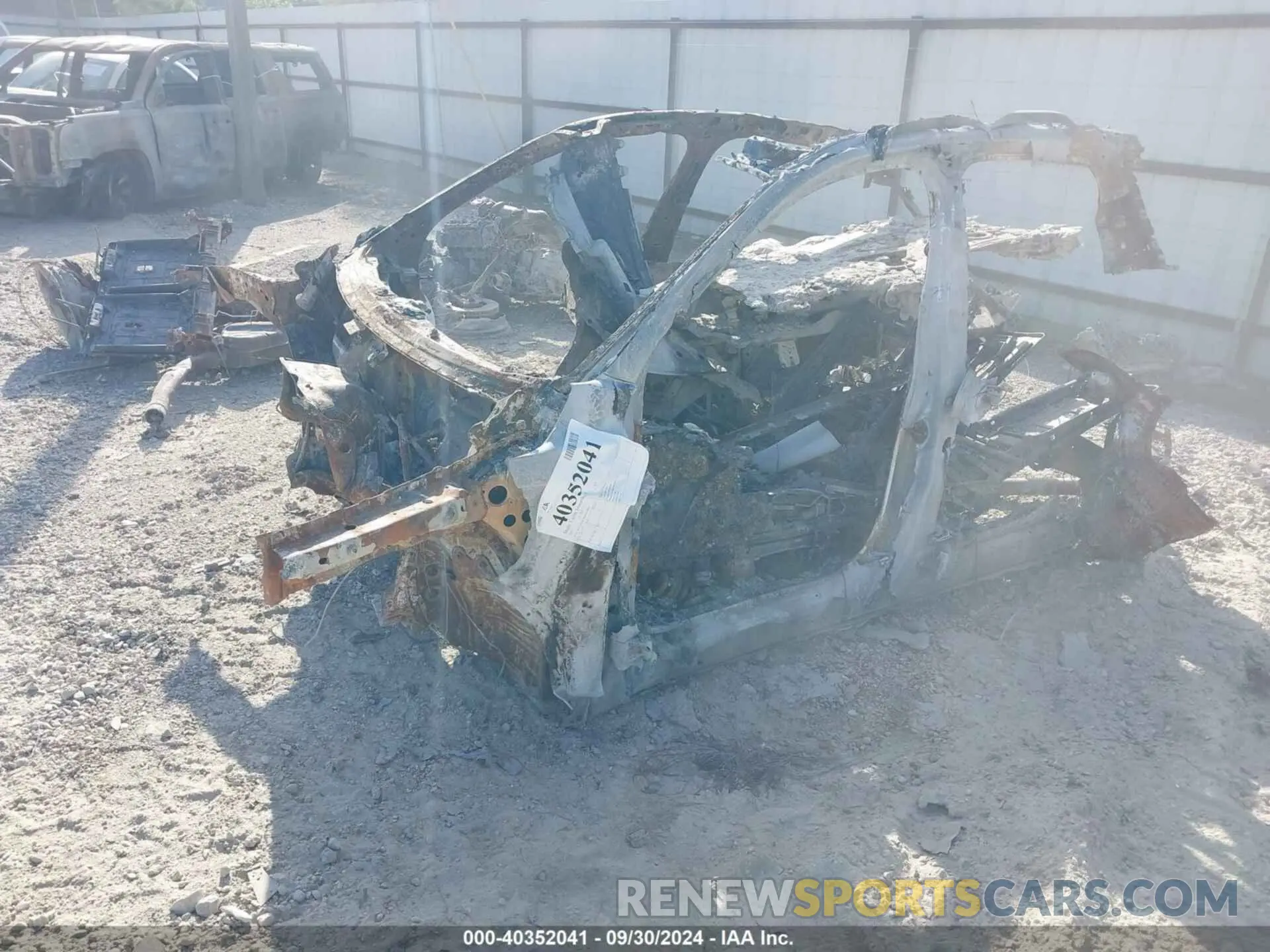 2 Photograph of a damaged car WA1AXAF75MD010834 AUDI Q7 2021