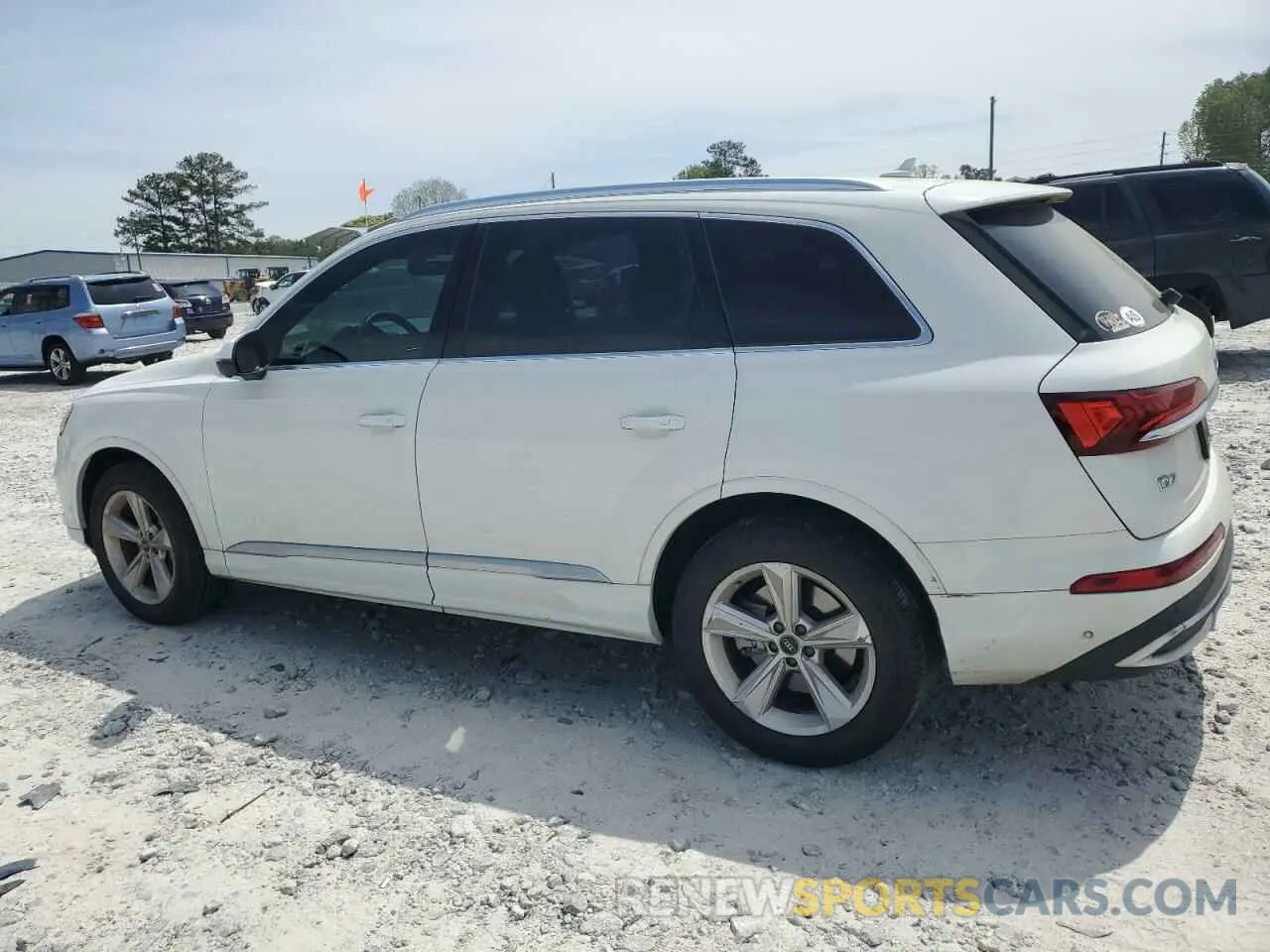 2 Photograph of a damaged car WA1AXAF76MD036598 AUDI Q7 2021