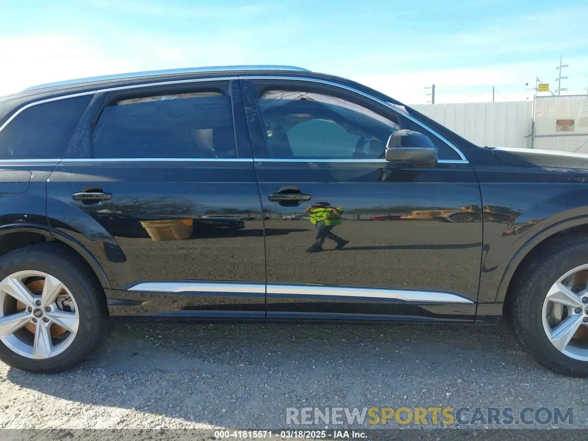 13 Photograph of a damaged car WA1AXAF77MD033371 AUDI Q7 2021