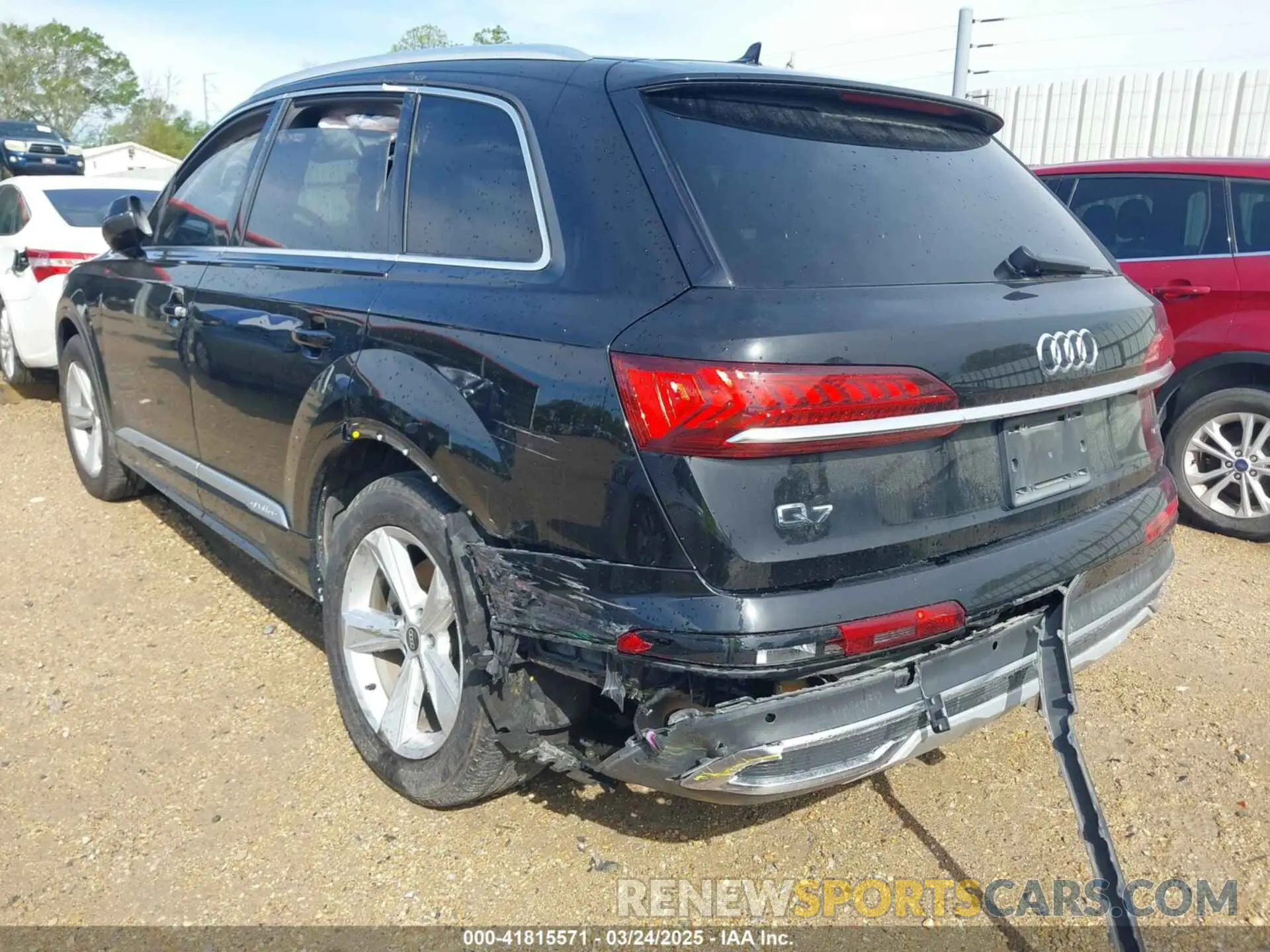 6 Photograph of a damaged car WA1AXAF77MD033371 AUDI Q7 2021