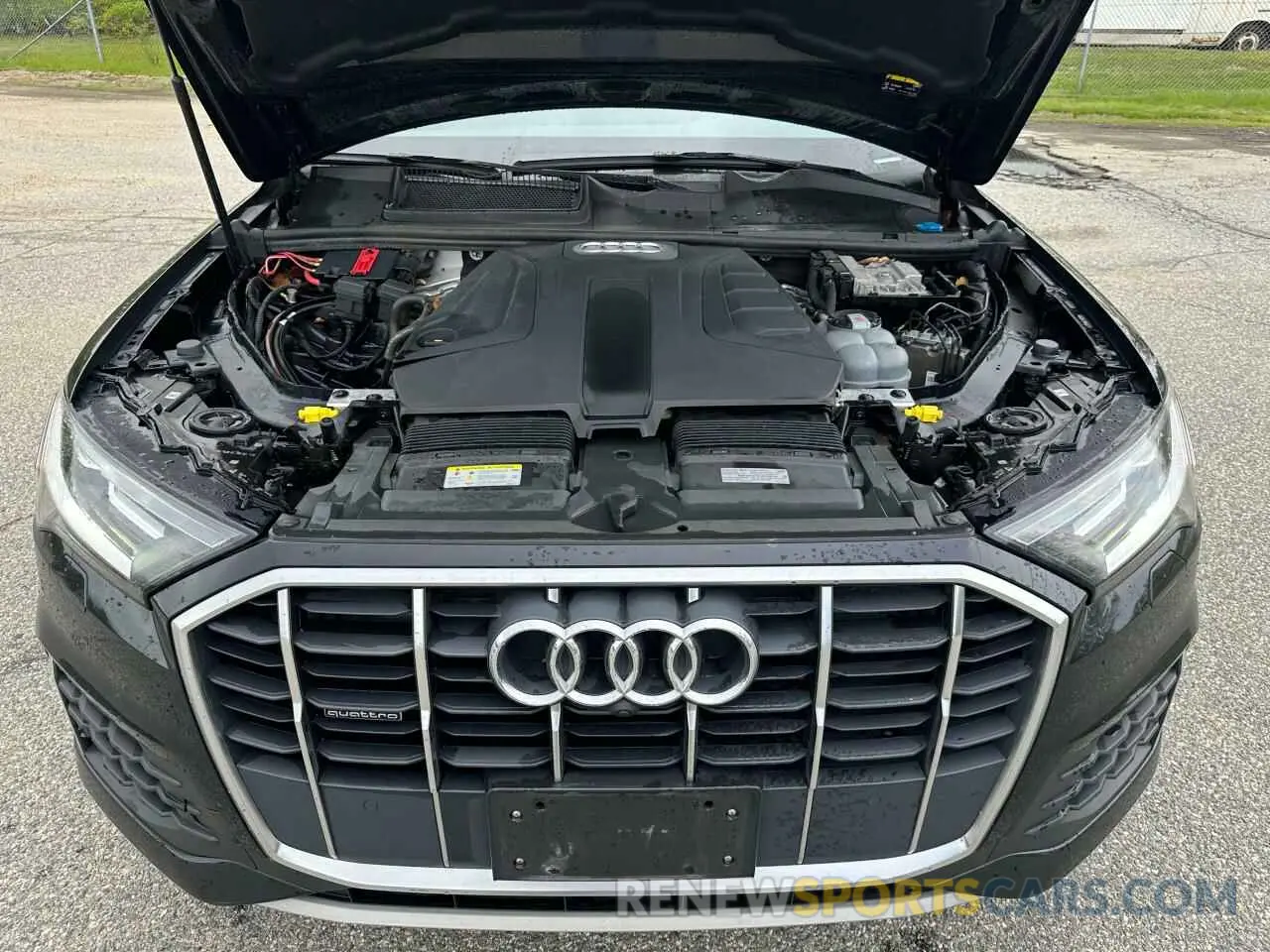 7 Photograph of a damaged car WA1LJAF70MD013666 AUDI Q7 2021