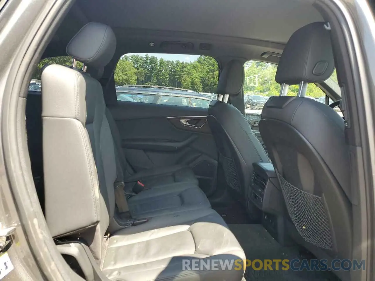 11 Photograph of a damaged car WA1LJAF70MD016700 AUDI Q7 2021