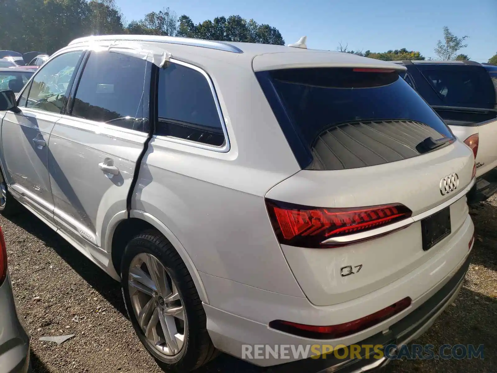 3 Photograph of a damaged car WA1LJAF70MD020522 AUDI Q7 2021