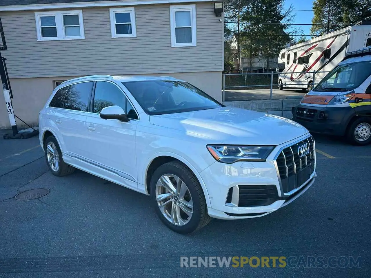 4 Photograph of a damaged car WA1LJAF71MD024000 AUDI Q7 2021
