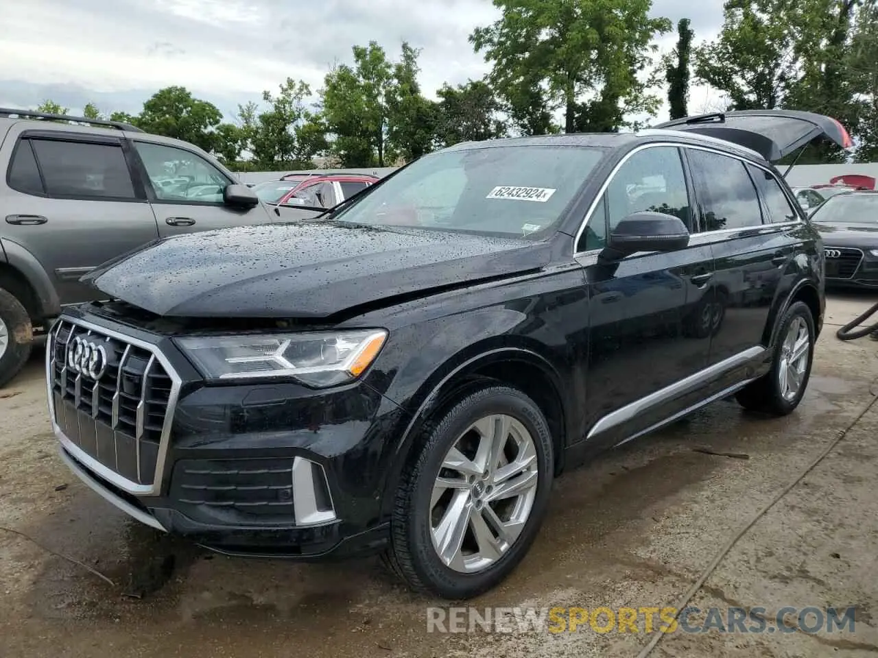 1 Photograph of a damaged car WA1LJAF73MD012320 AUDI Q7 2021