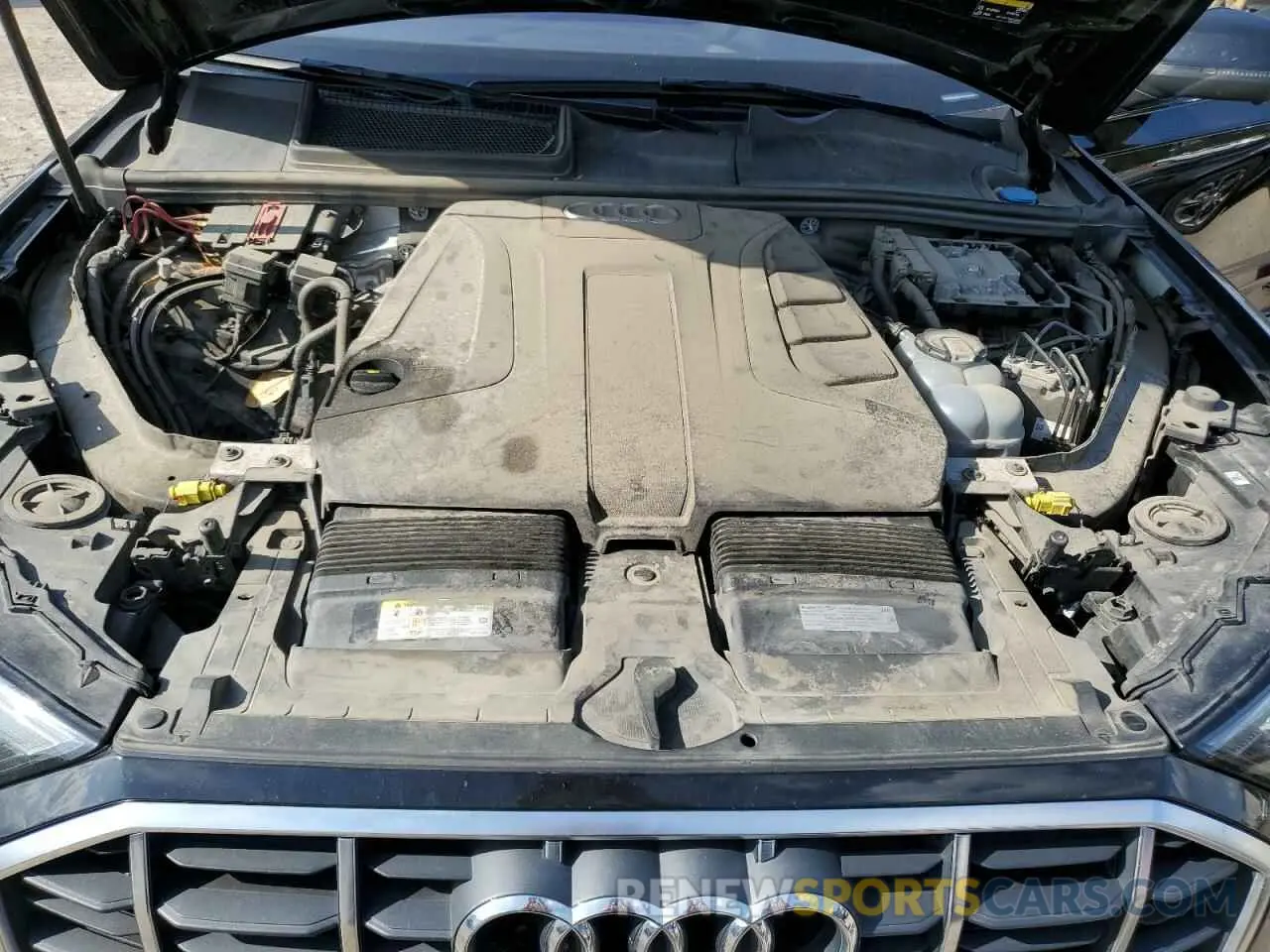 12 Photograph of a damaged car WA1LJAF73MD018781 AUDI Q7 2021