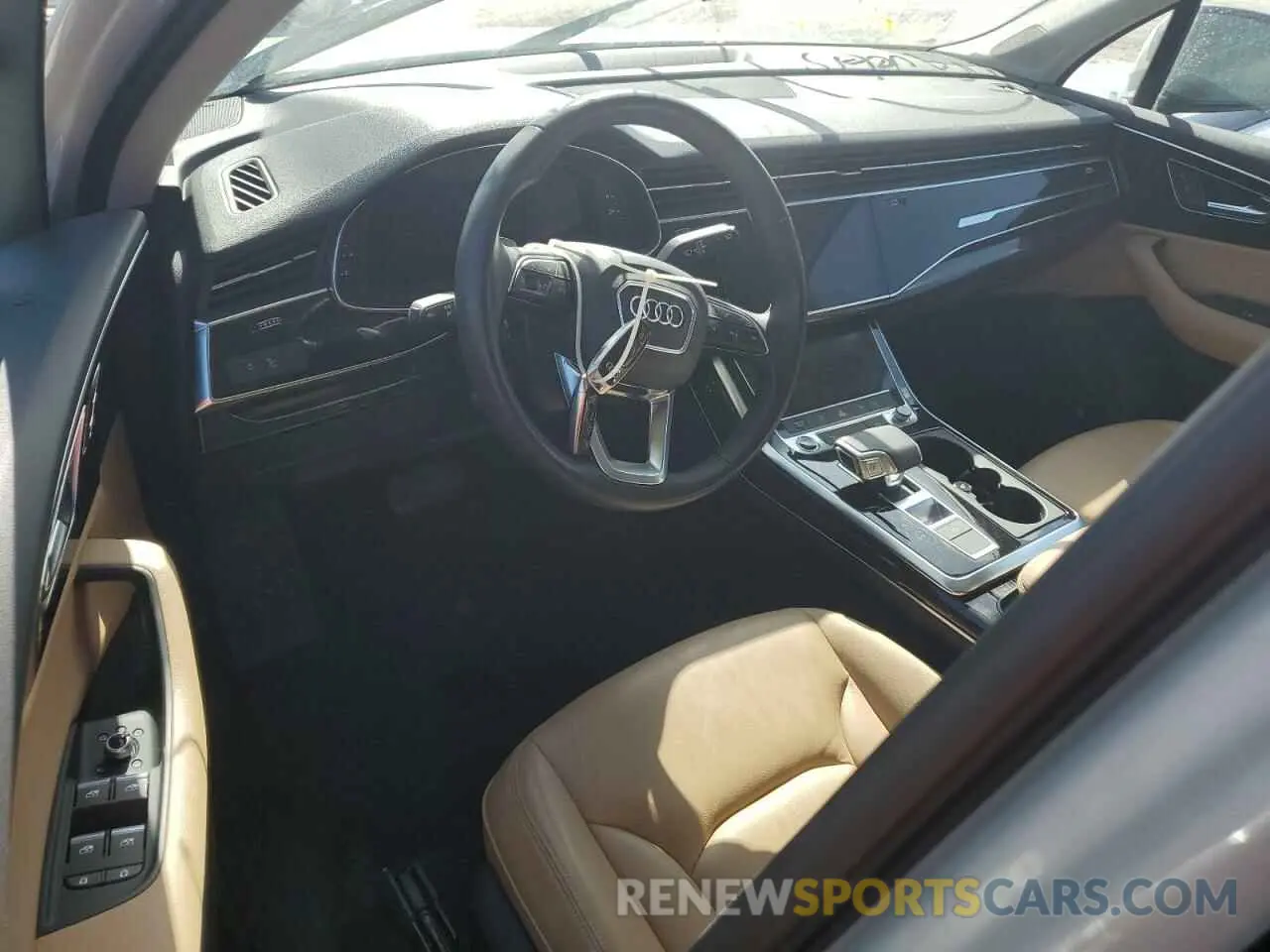 8 Photograph of a damaged car WA1LJAF73MD038206 AUDI Q7 2021