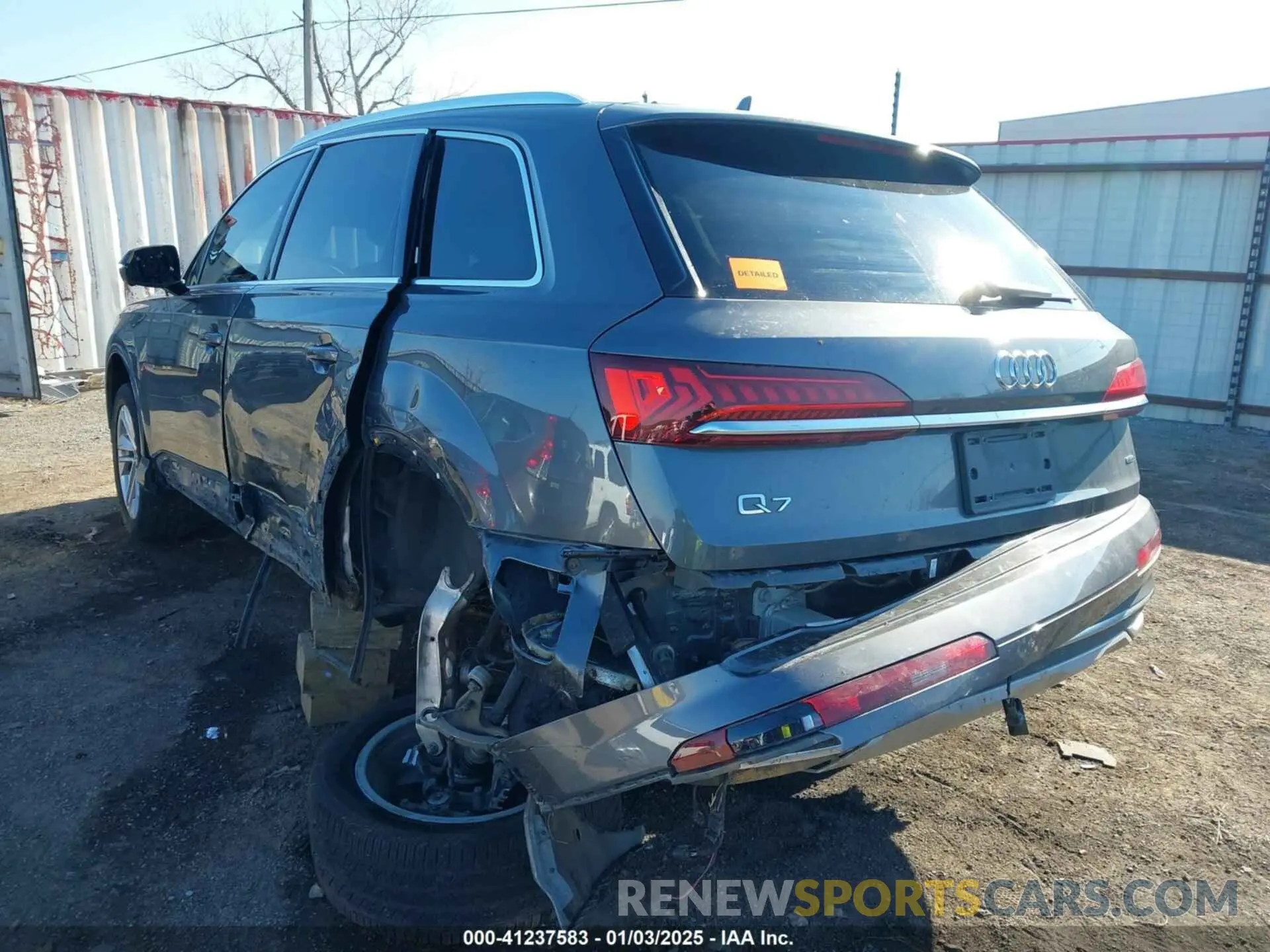 3 Photograph of a damaged car WA1LJAF75MD028759 AUDI Q7 2021
