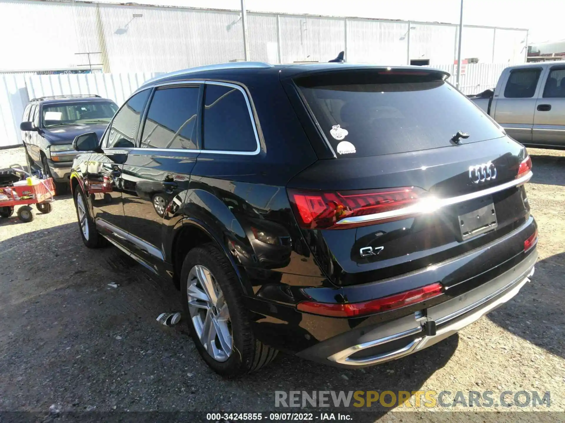 3 Photograph of a damaged car WA1LJAF75MD031077 AUDI Q7 2021