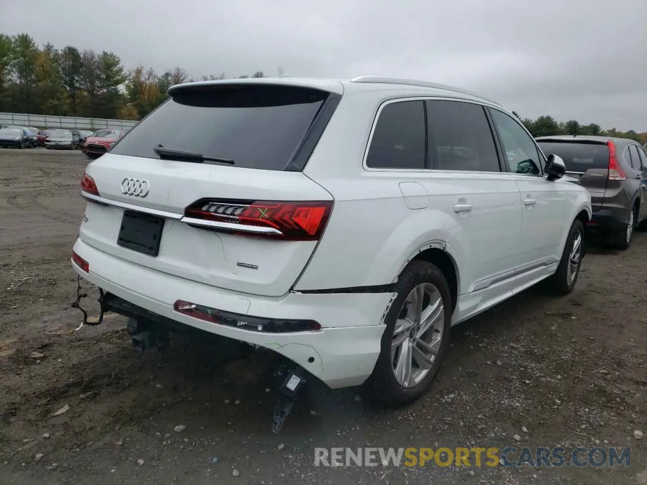 4 Photograph of a damaged car WA1LJAF75MD038787 AUDI Q7 2021