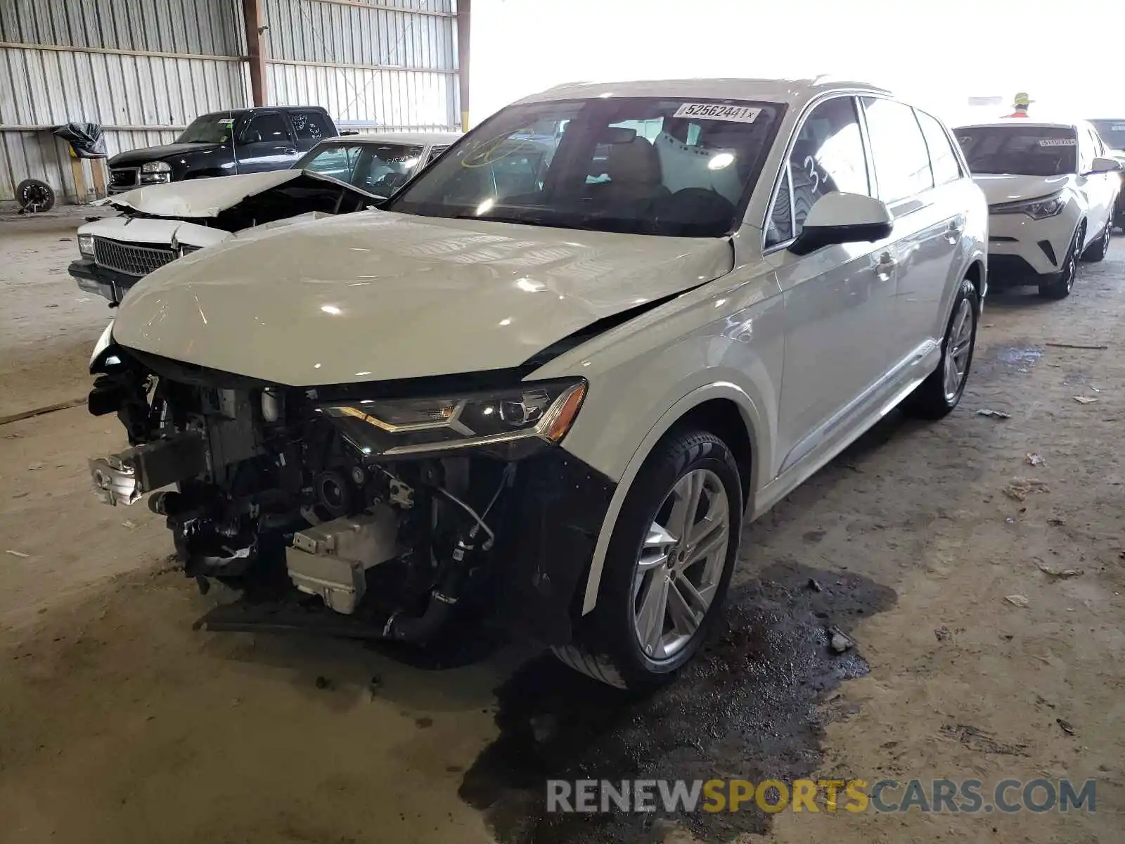 2 Photograph of a damaged car WA1LJAF77MD015866 AUDI Q7 2021