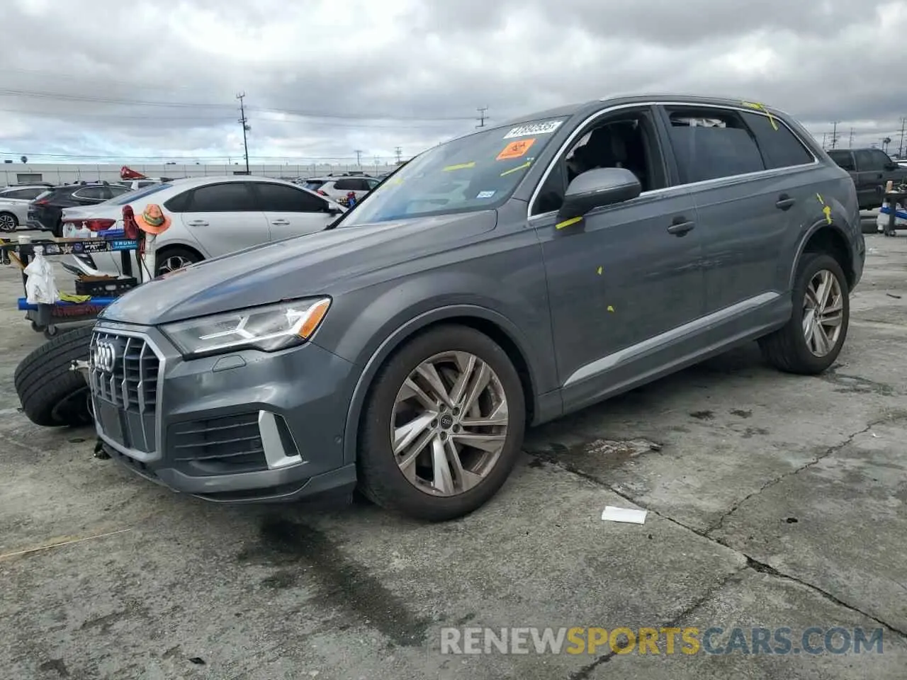 1 Photograph of a damaged car WA1LJAF78MD016265 AUDI Q7 2021