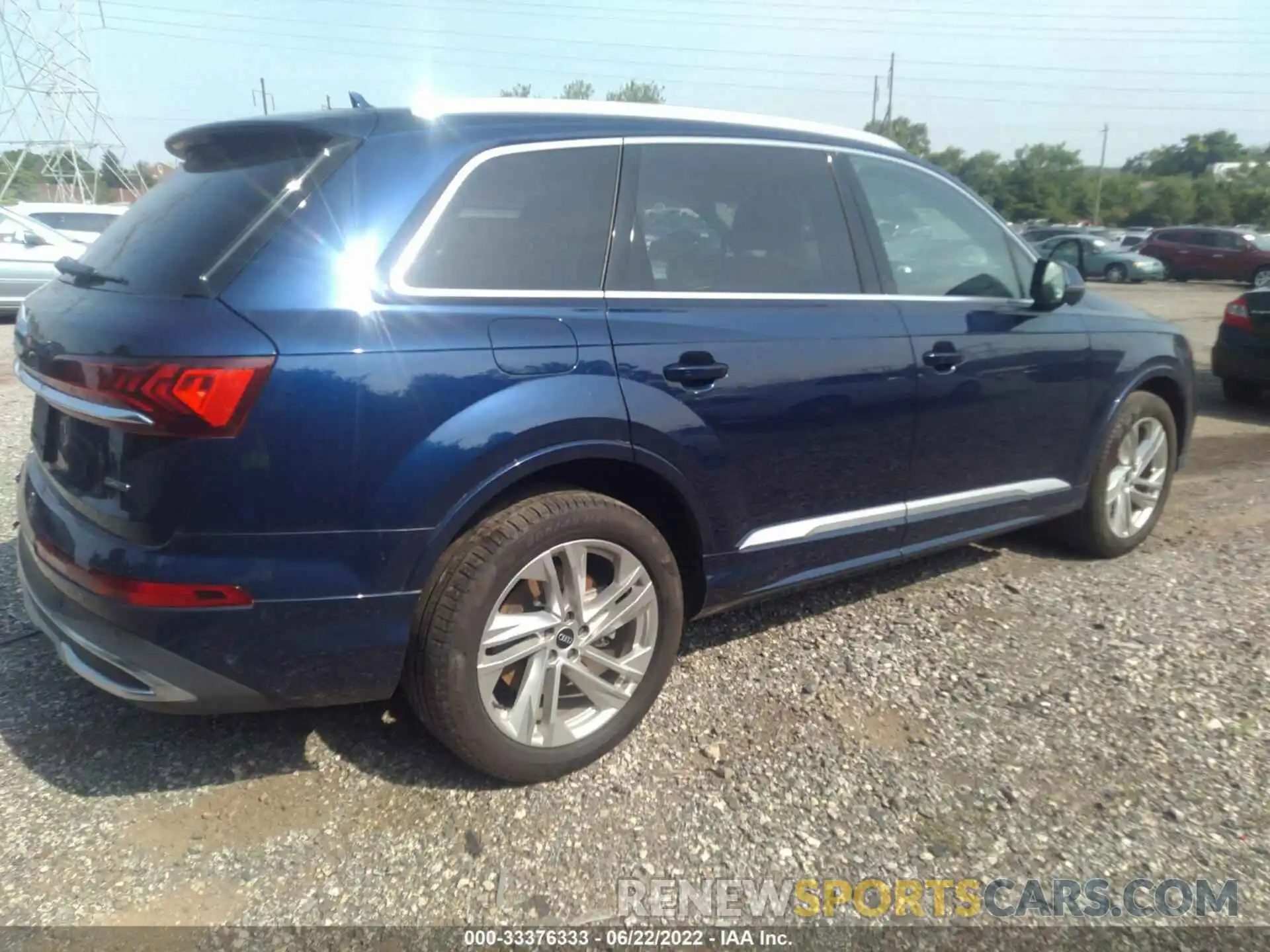 4 Photograph of a damaged car WA1LJAF79MD030546 AUDI Q7 2021