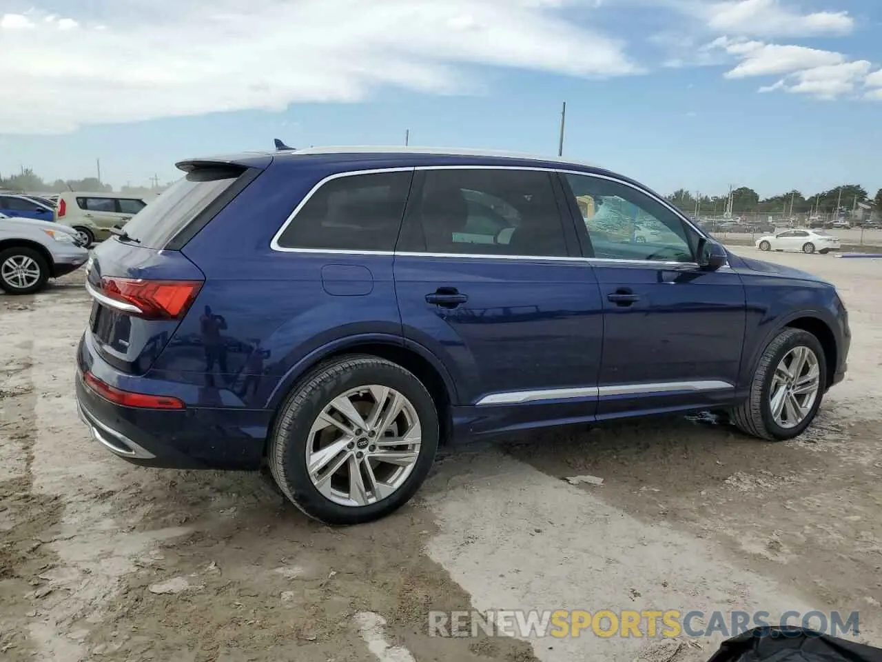 3 Photograph of a damaged car WA1LJAF7XMD021984 AUDI Q7 2021