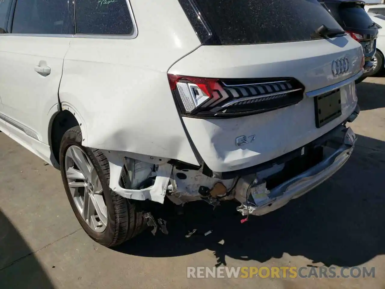 9 Photograph of a damaged car WA1LJAF7XMD025954 AUDI Q7 2021