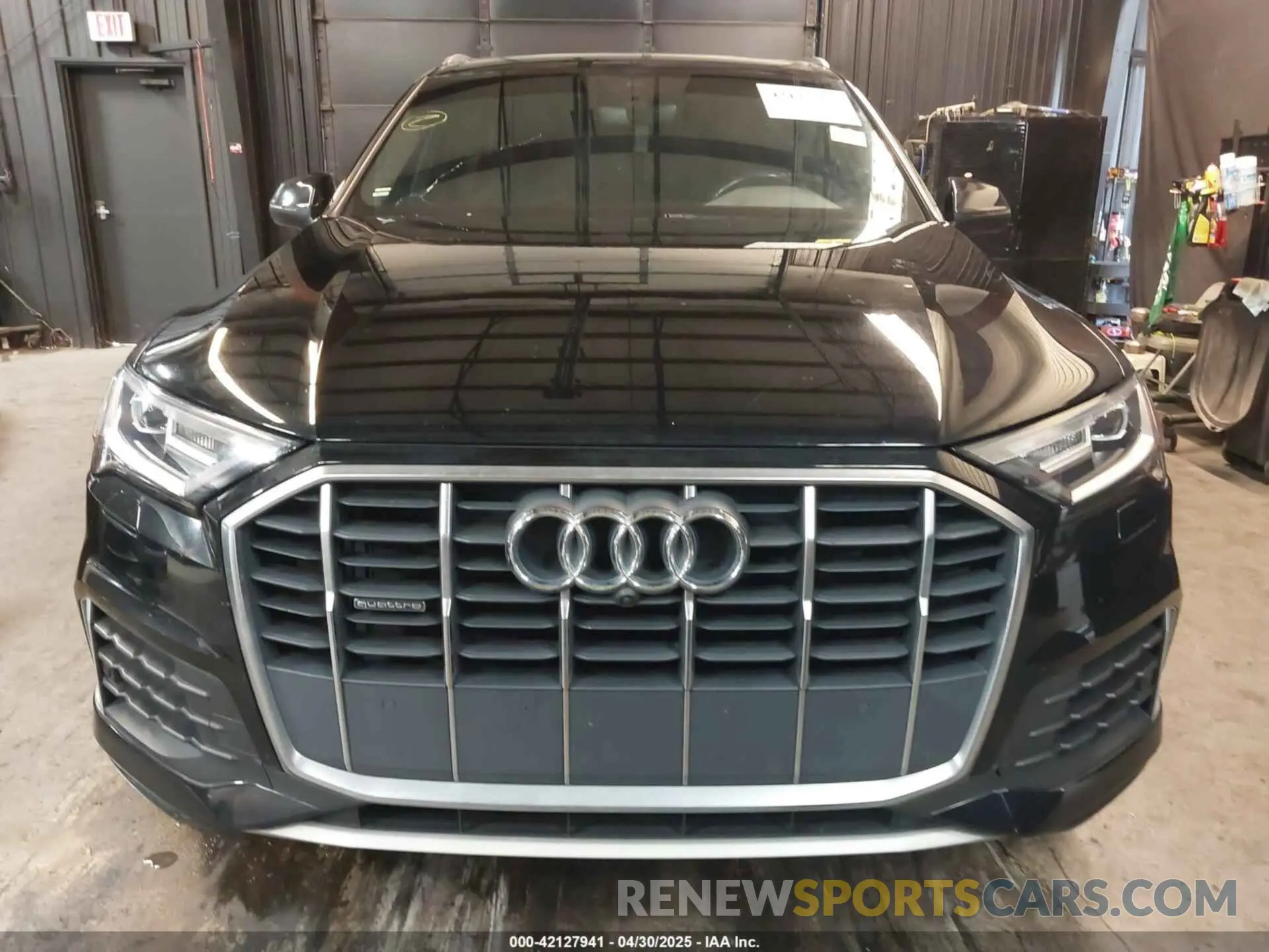 13 Photograph of a damaged car WA1LJAF7XMD029874 AUDI Q7 2021