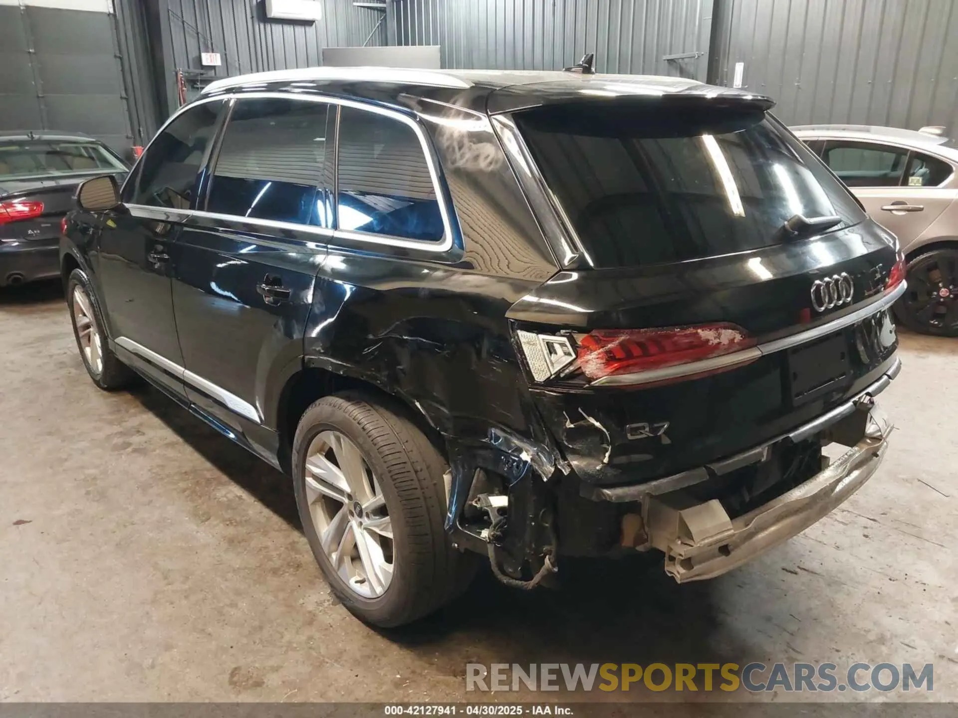 6 Photograph of a damaged car WA1LJAF7XMD029874 AUDI Q7 2021