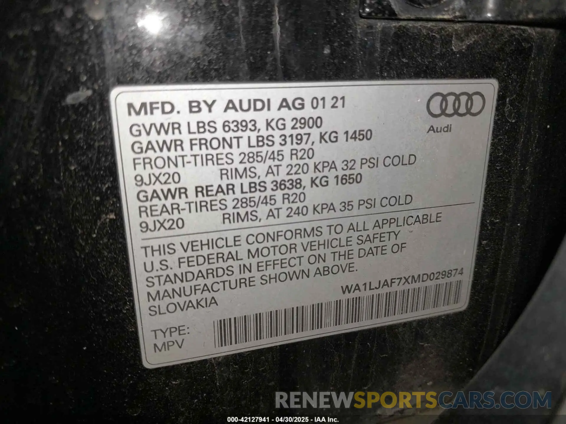 9 Photograph of a damaged car WA1LJAF7XMD029874 AUDI Q7 2021