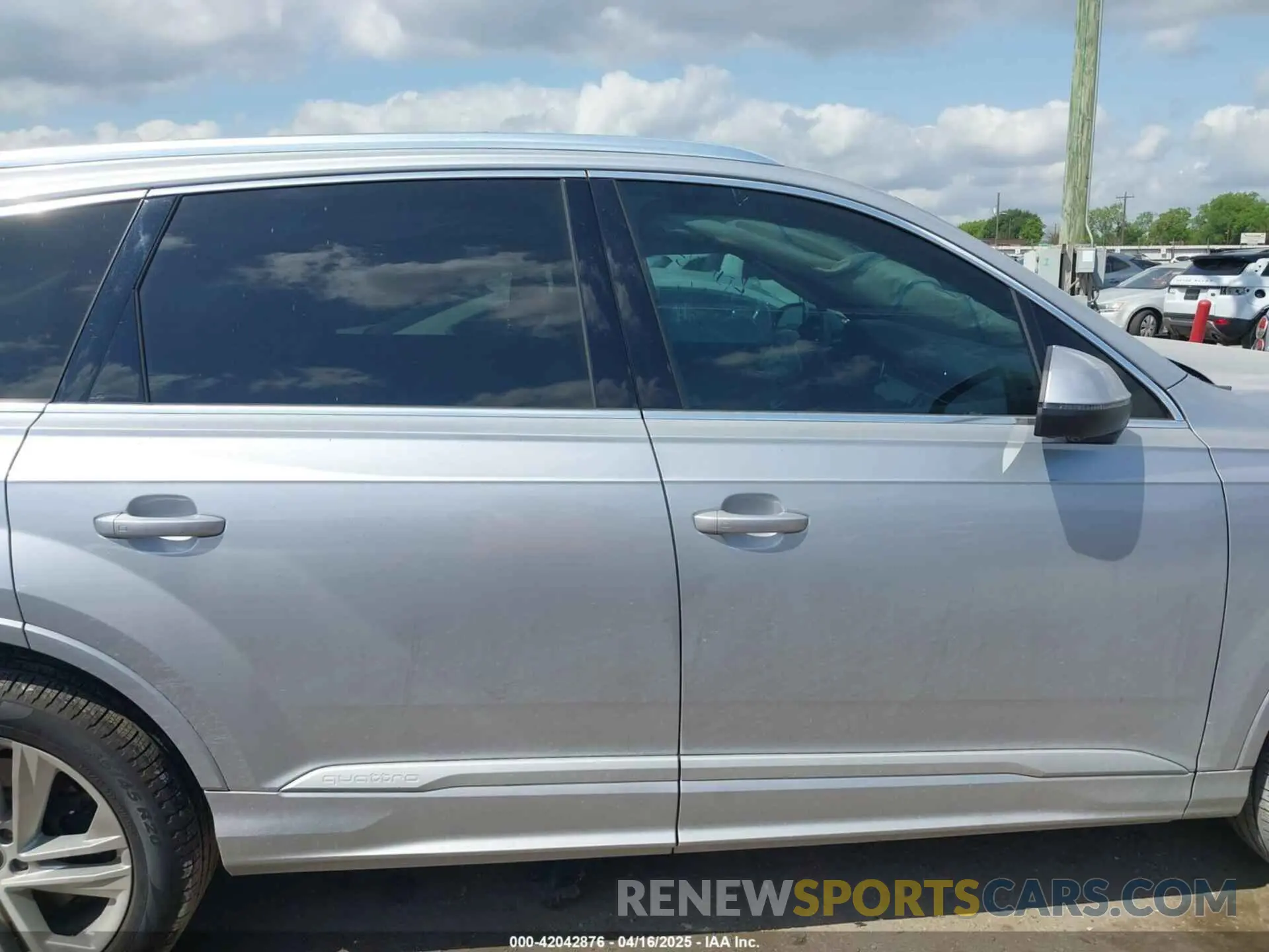 13 Photograph of a damaged car WA1LJBF73MD035506 AUDI Q7 2021