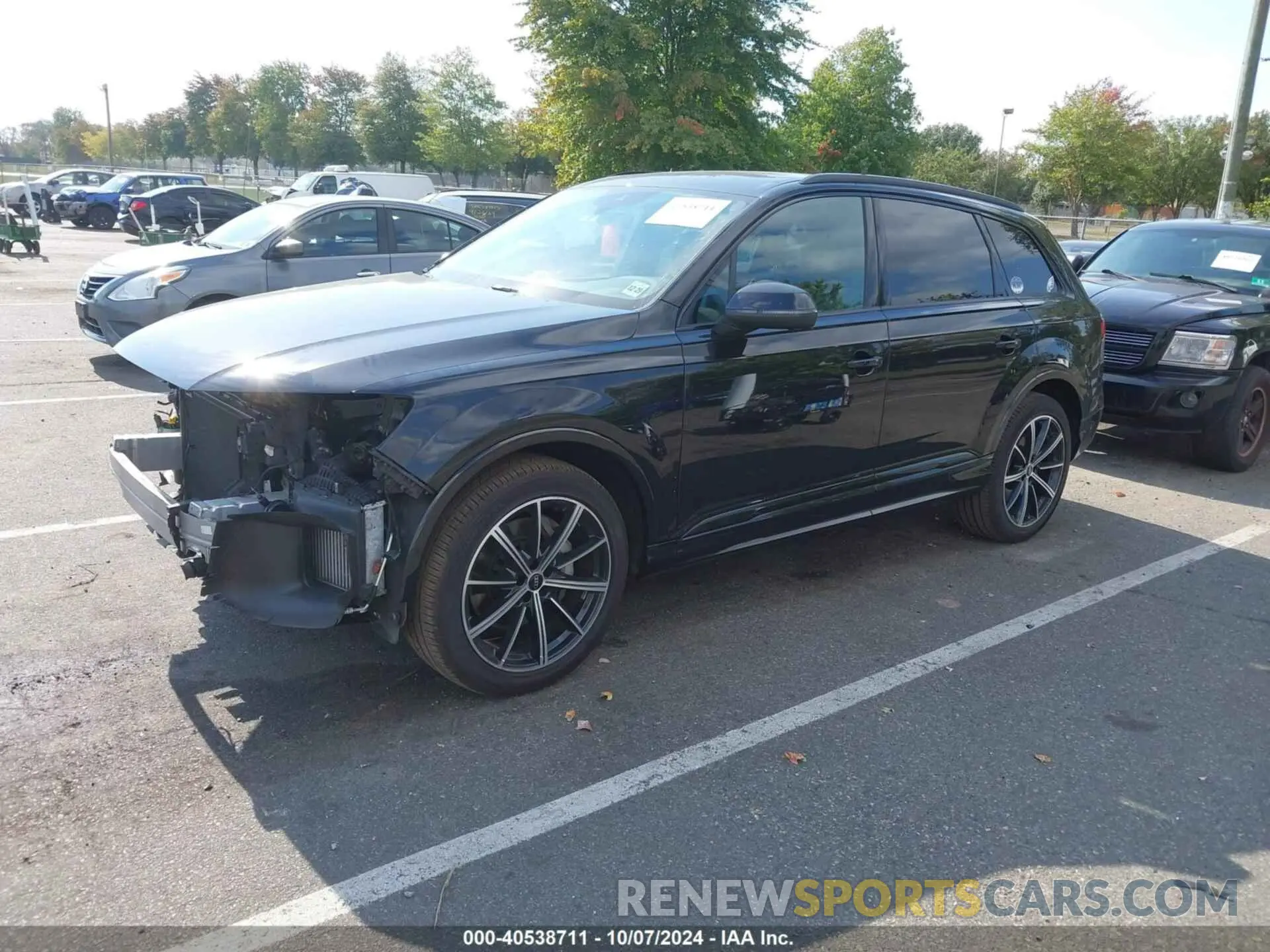 2 Photograph of a damaged car WA1LXAF70MD014802 AUDI Q7 2021