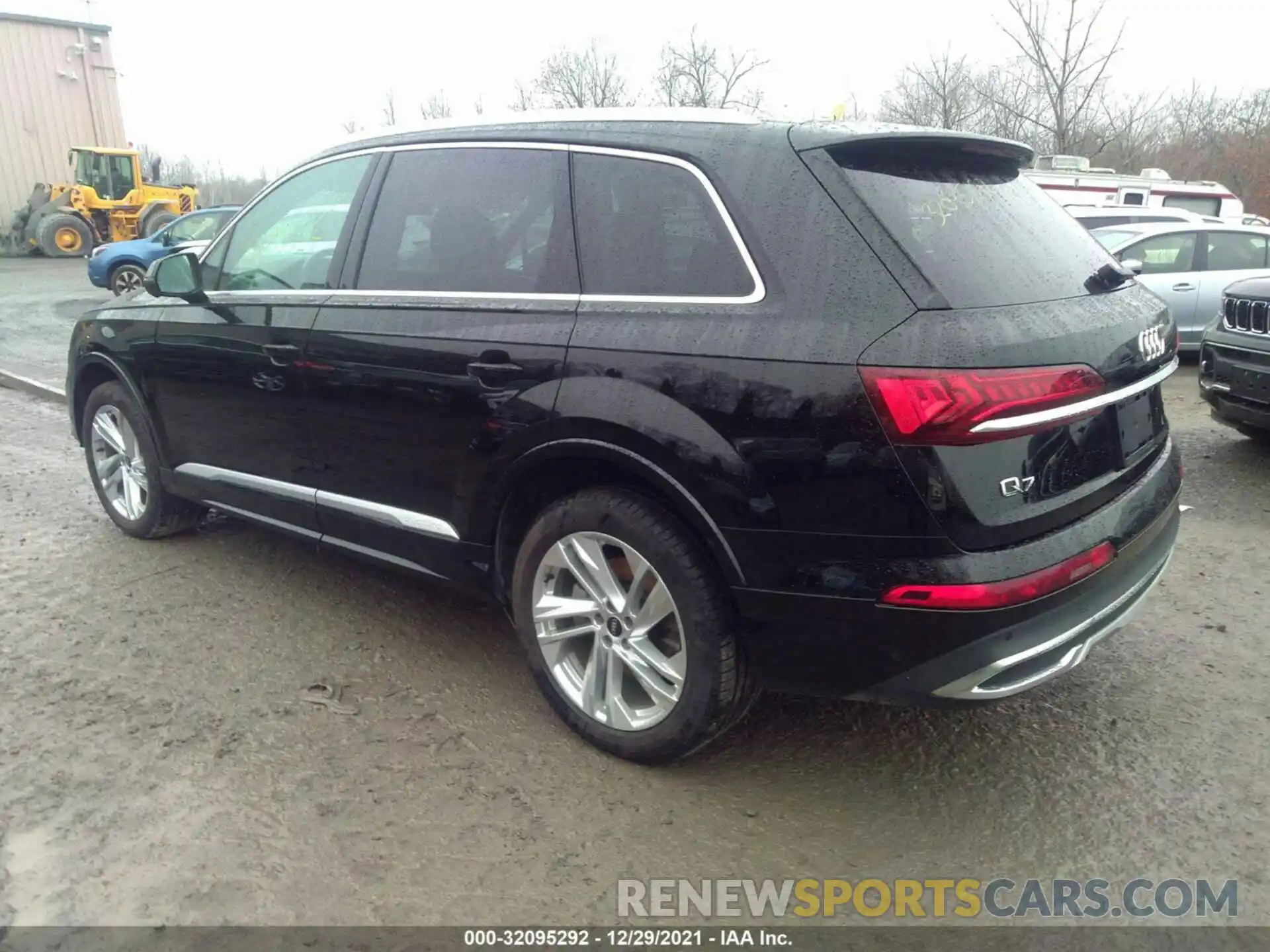 3 Photograph of a damaged car WA1LXAF70MD019661 AUDI Q7 2021