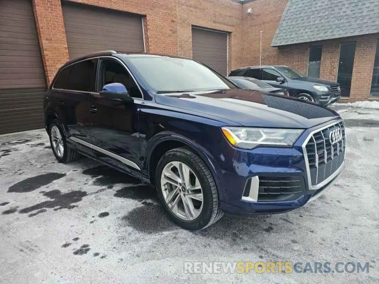 1 Photograph of a damaged car WA1LXAF70MD026593 AUDI Q7 2021