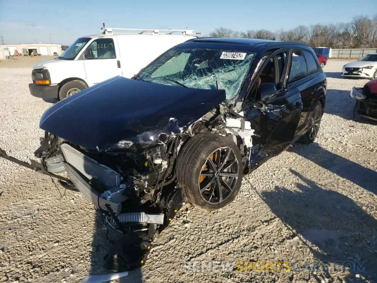 2 Photograph of a damaged car WA1LXAF70MD029199 AUDI Q7 2021