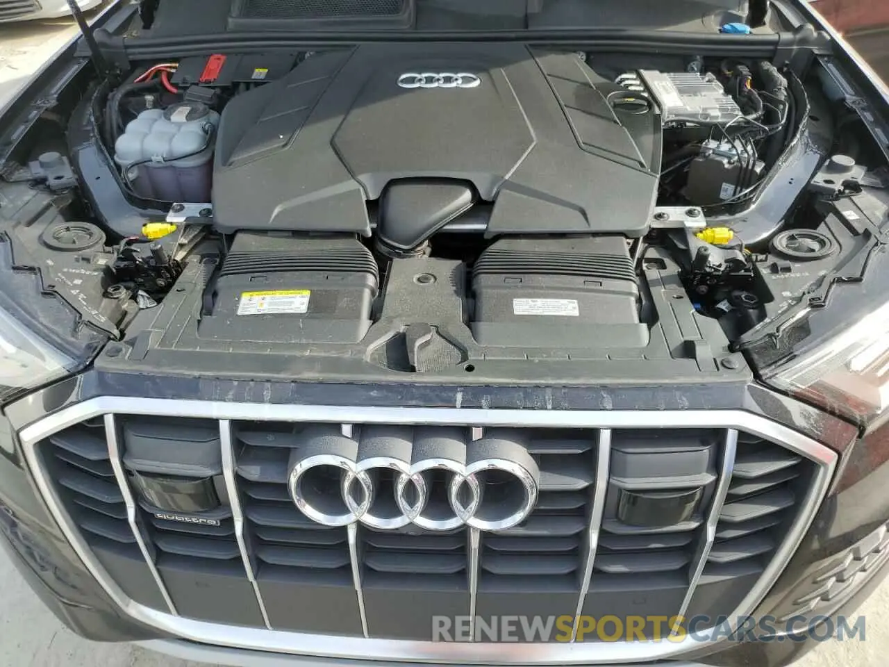 12 Photograph of a damaged car WA1LXAF71MD034878 AUDI Q7 2021