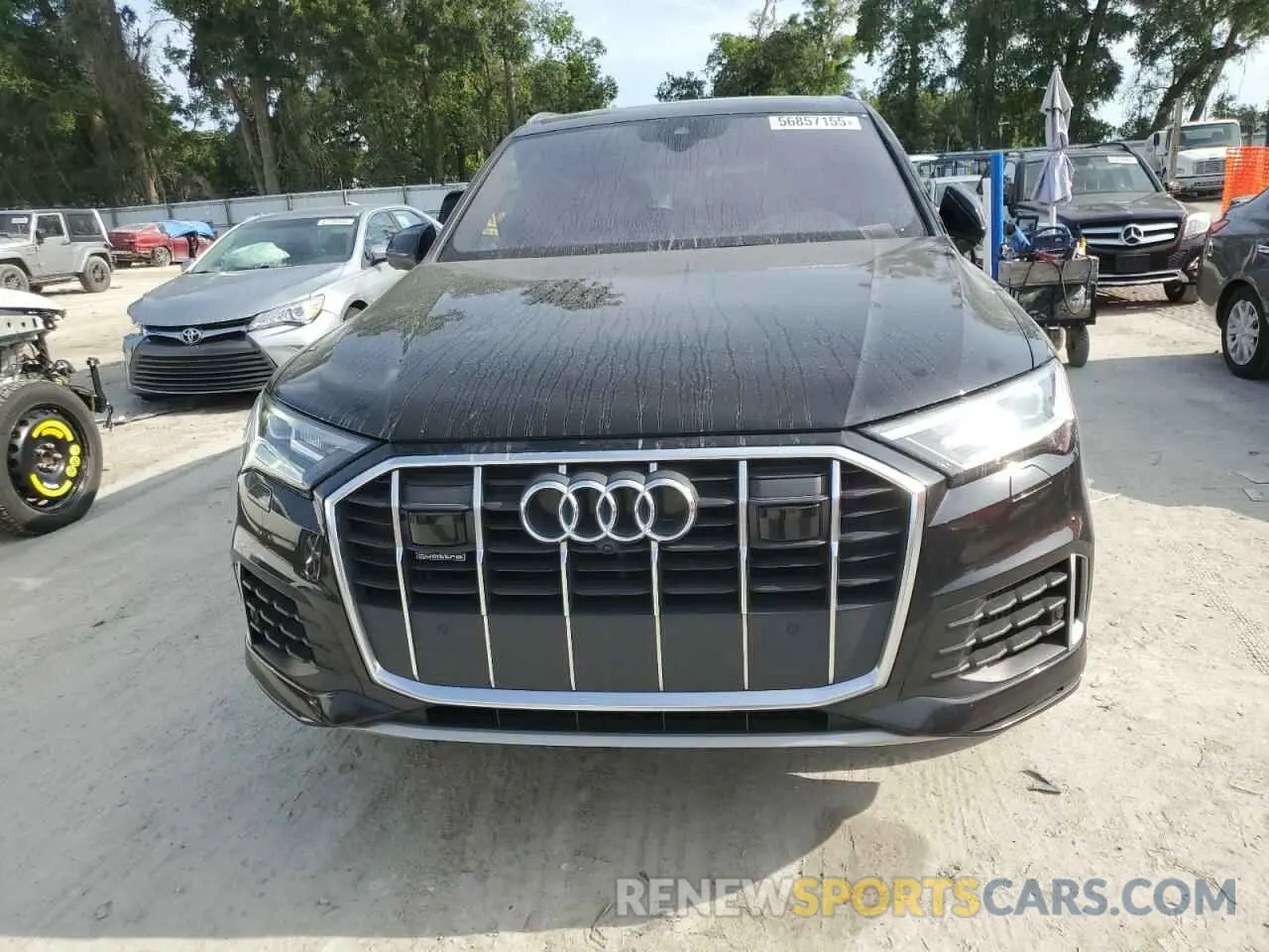 5 Photograph of a damaged car WA1LXAF71MD034878 AUDI Q7 2021