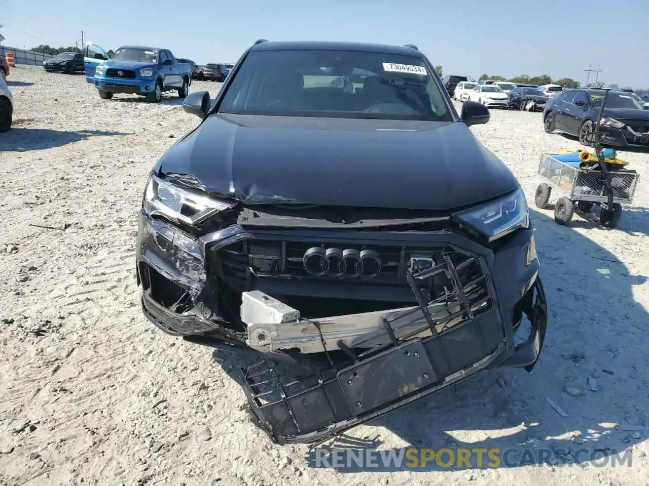 5 Photograph of a damaged car WA1LXAF71MD037716 AUDI Q7 2021