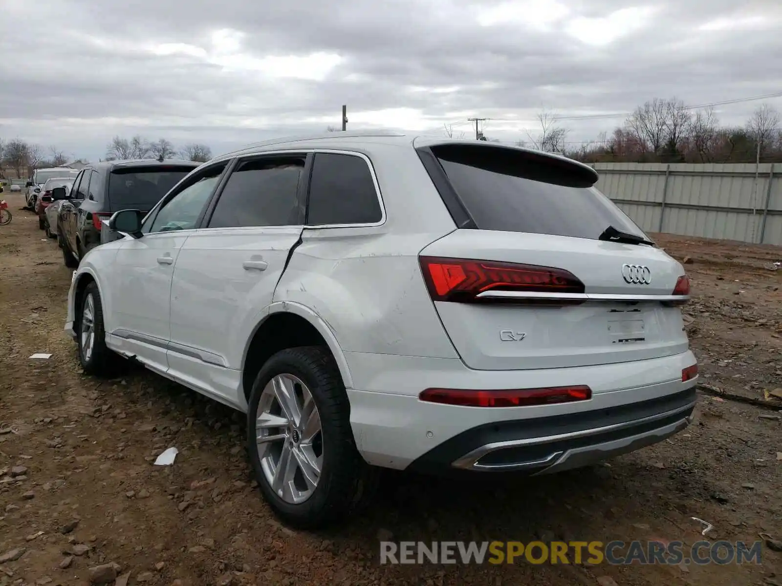 3 Photograph of a damaged car WA1LXAF72MD017510 AUDI Q7 2021