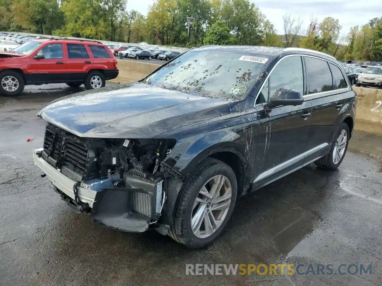 2 Photograph of a damaged car WA1LXAF72MD038101 AUDI Q7 2021