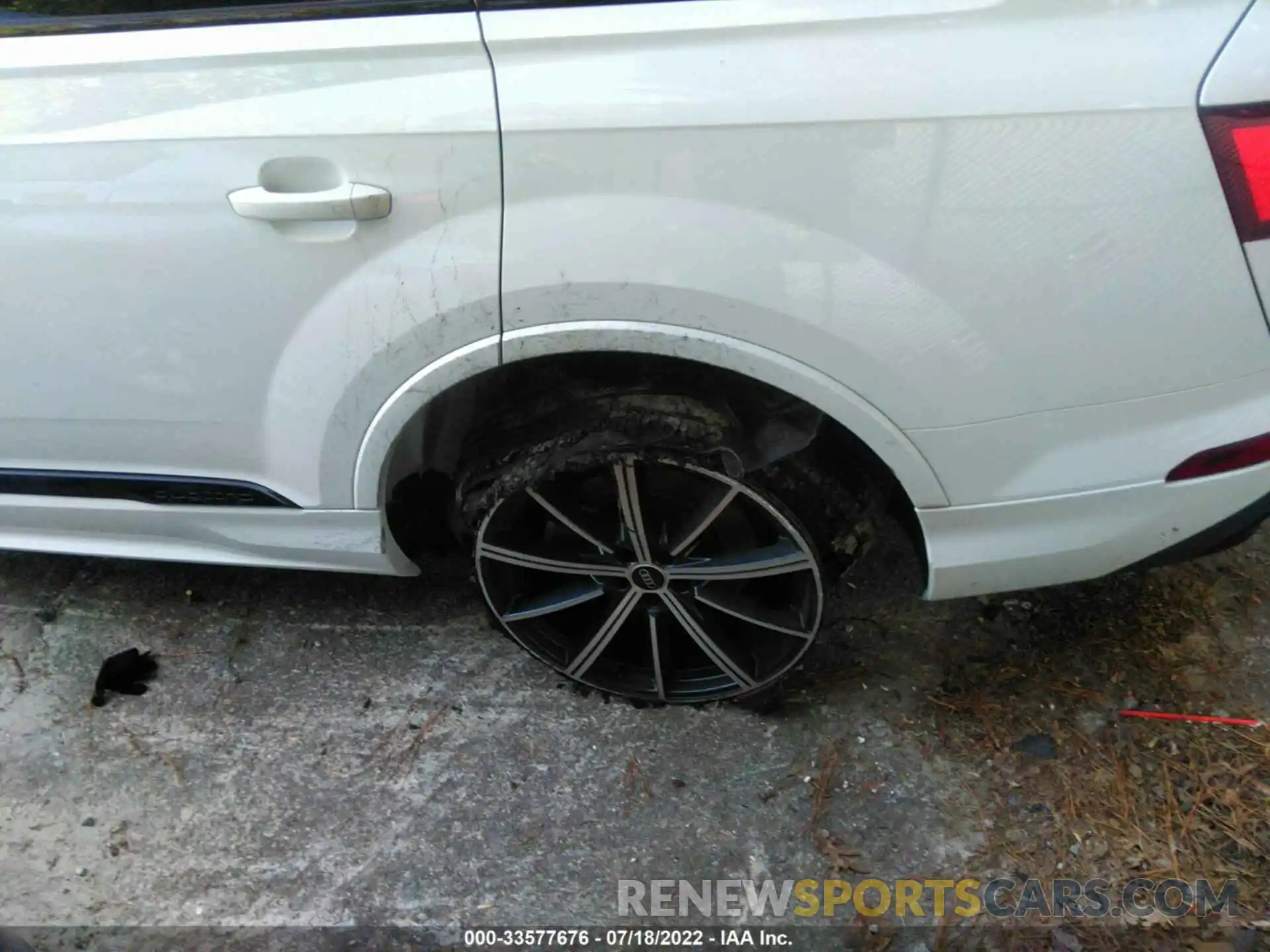 6 Photograph of a damaged car WA1LXAF72MD041919 AUDI Q7 2021