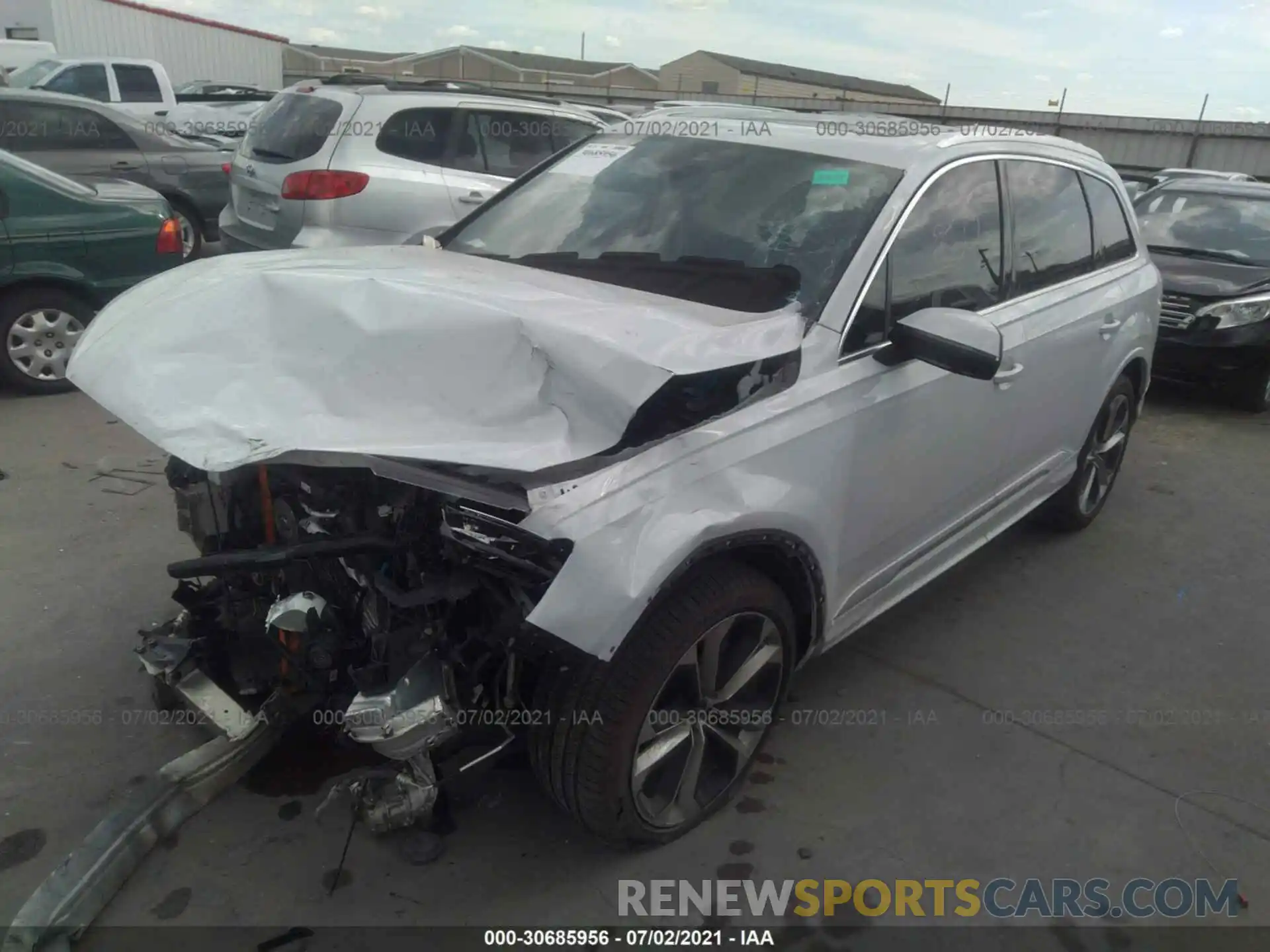 2 Photograph of a damaged car WA1LXAF73MD013532 AUDI Q7 2021