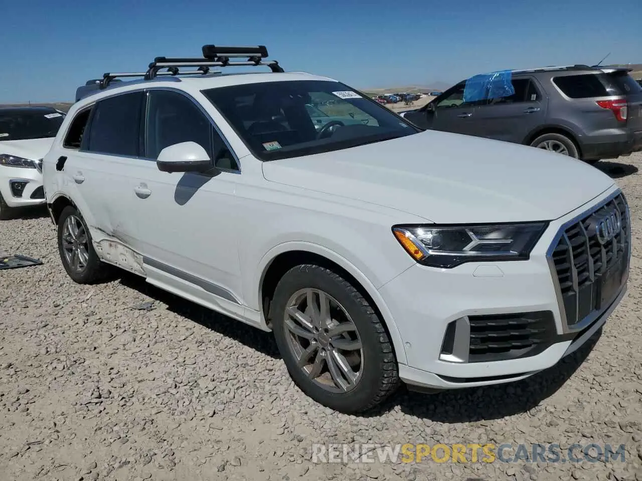 4 Photograph of a damaged car WA1LXAF73MD015913 AUDI Q7 2021