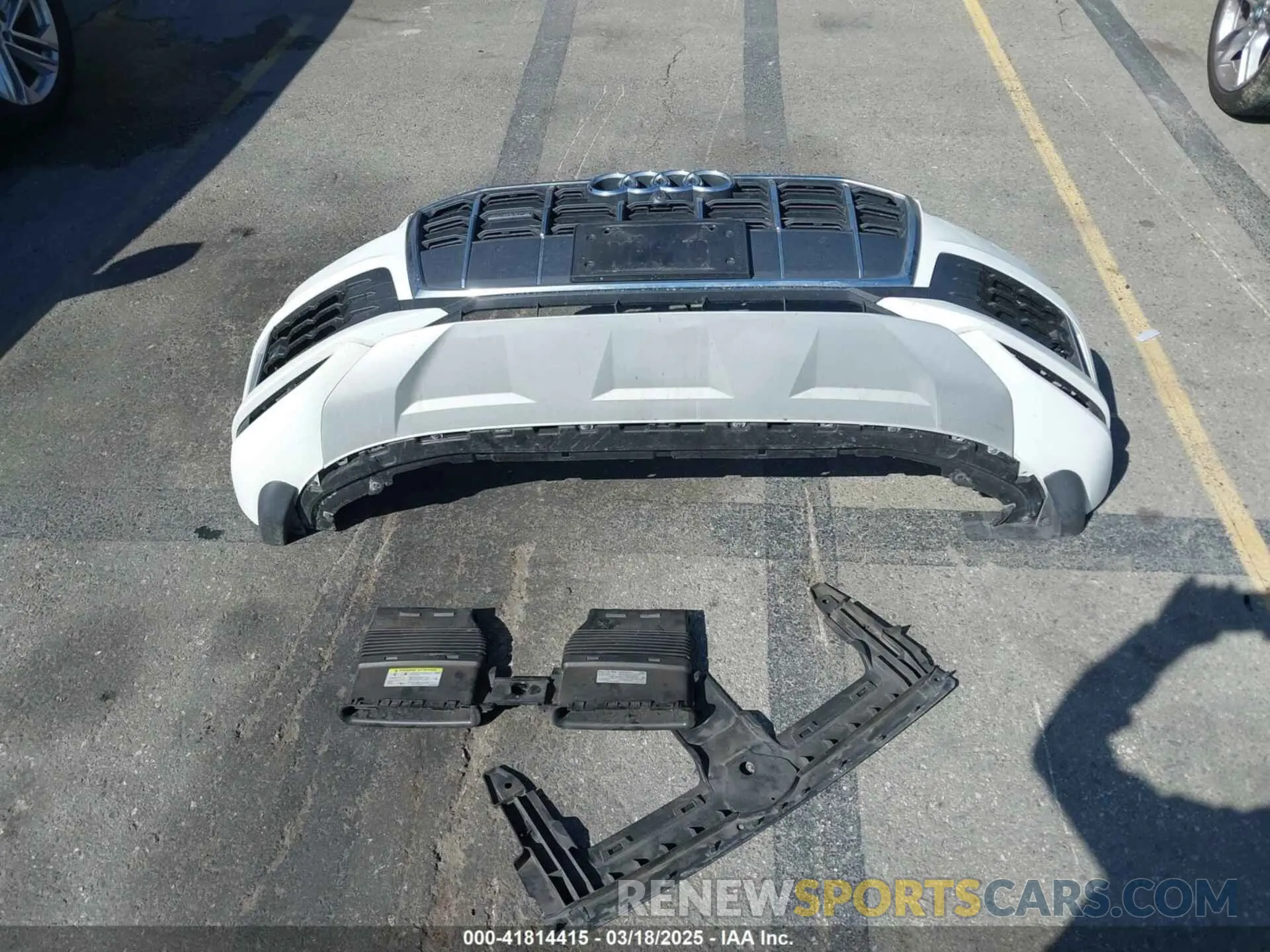 12 Photograph of a damaged car WA1LXAF73MD021033 AUDI Q7 2021