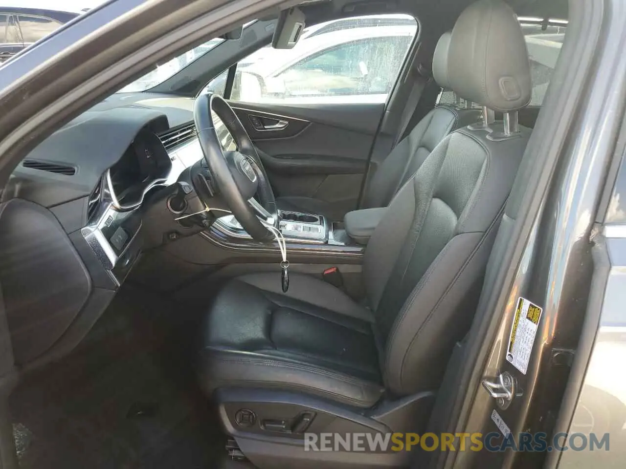 7 Photograph of a damaged car WA1LXAF73MD035238 AUDI Q7 2021