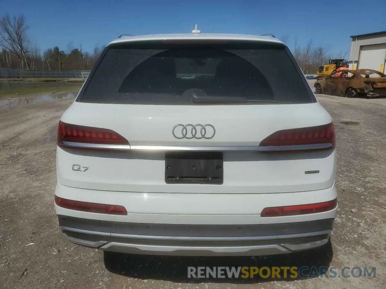 6 Photograph of a damaged car WA1LXAF73MD035952 AUDI Q7 2021