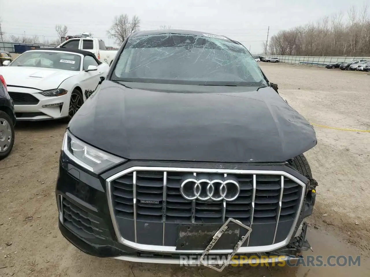 5 Photograph of a damaged car WA1LXAF74MD020117 AUDI Q7 2021